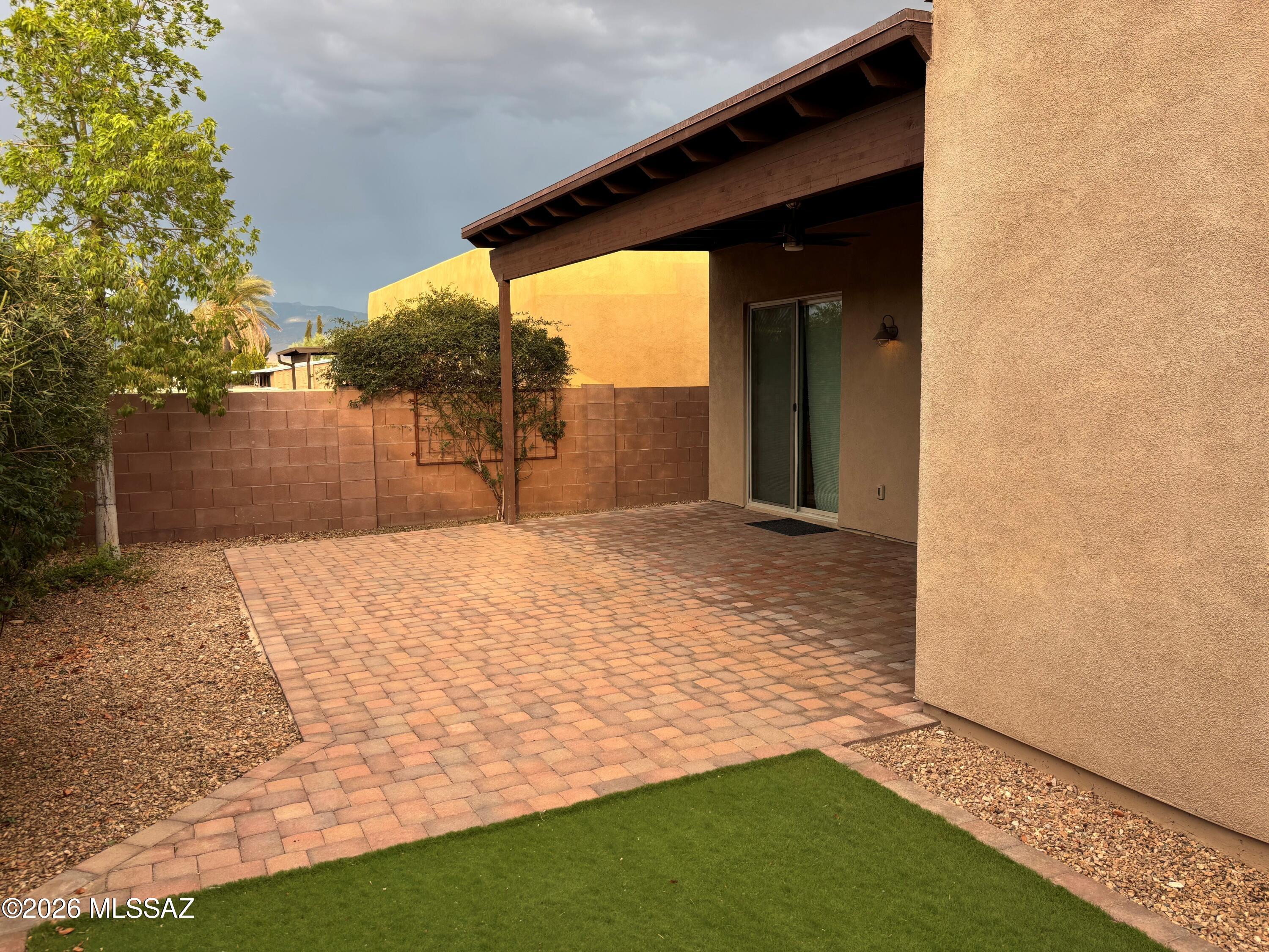 The Schoolyard SQ20152590529 - Residential Lease