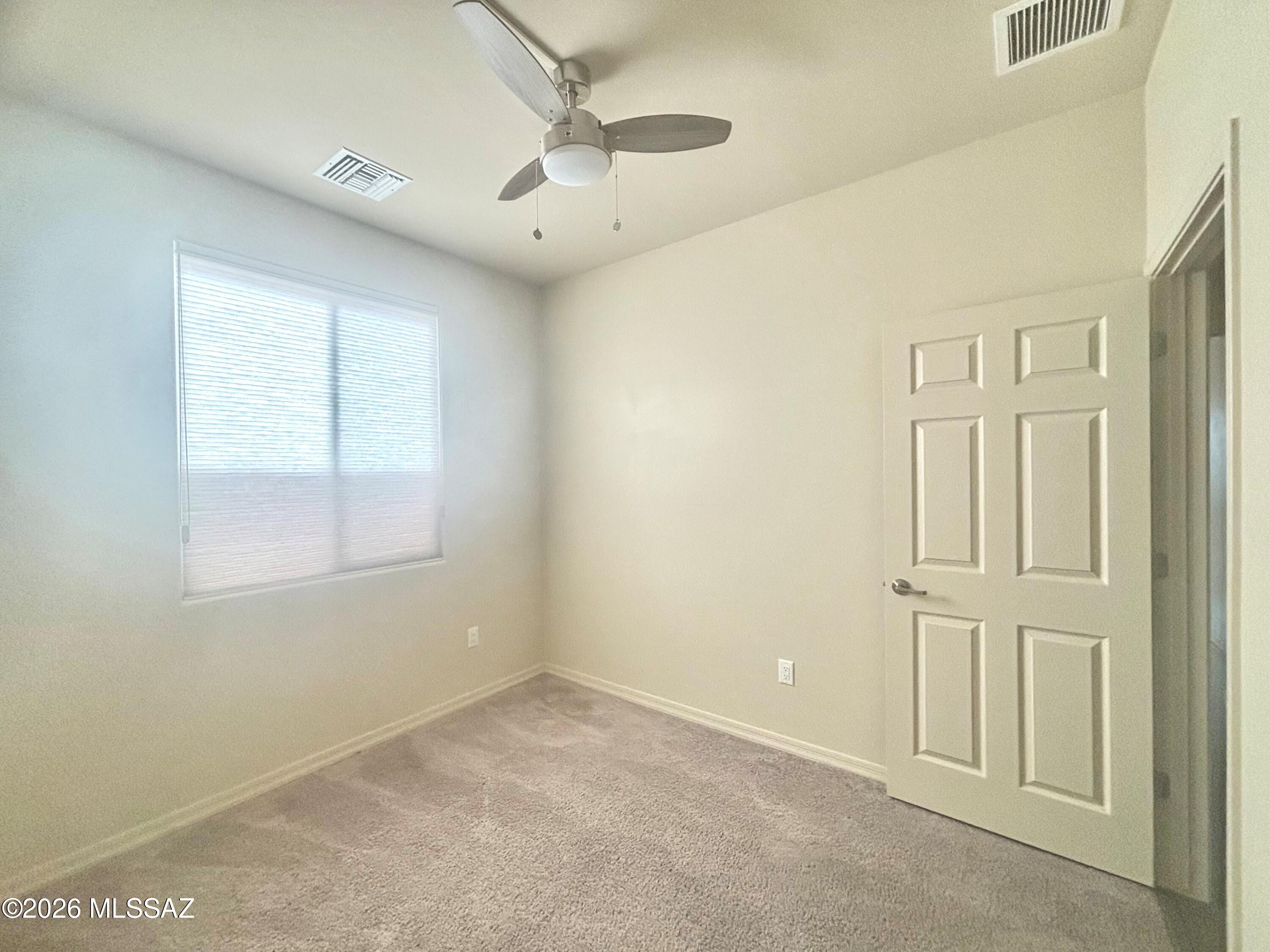 The Schoolyard SQ20152590529 - Residential Lease