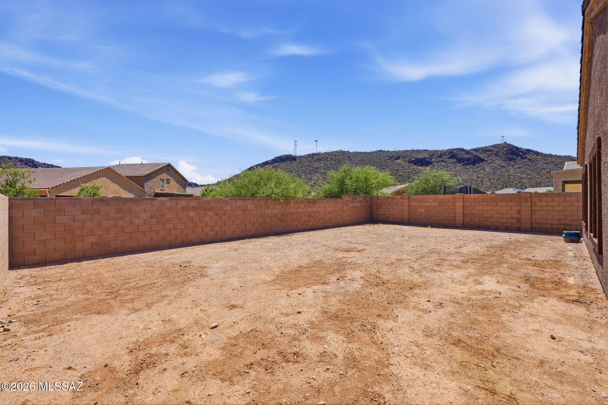 Saguaro Bloom 7B - Residential