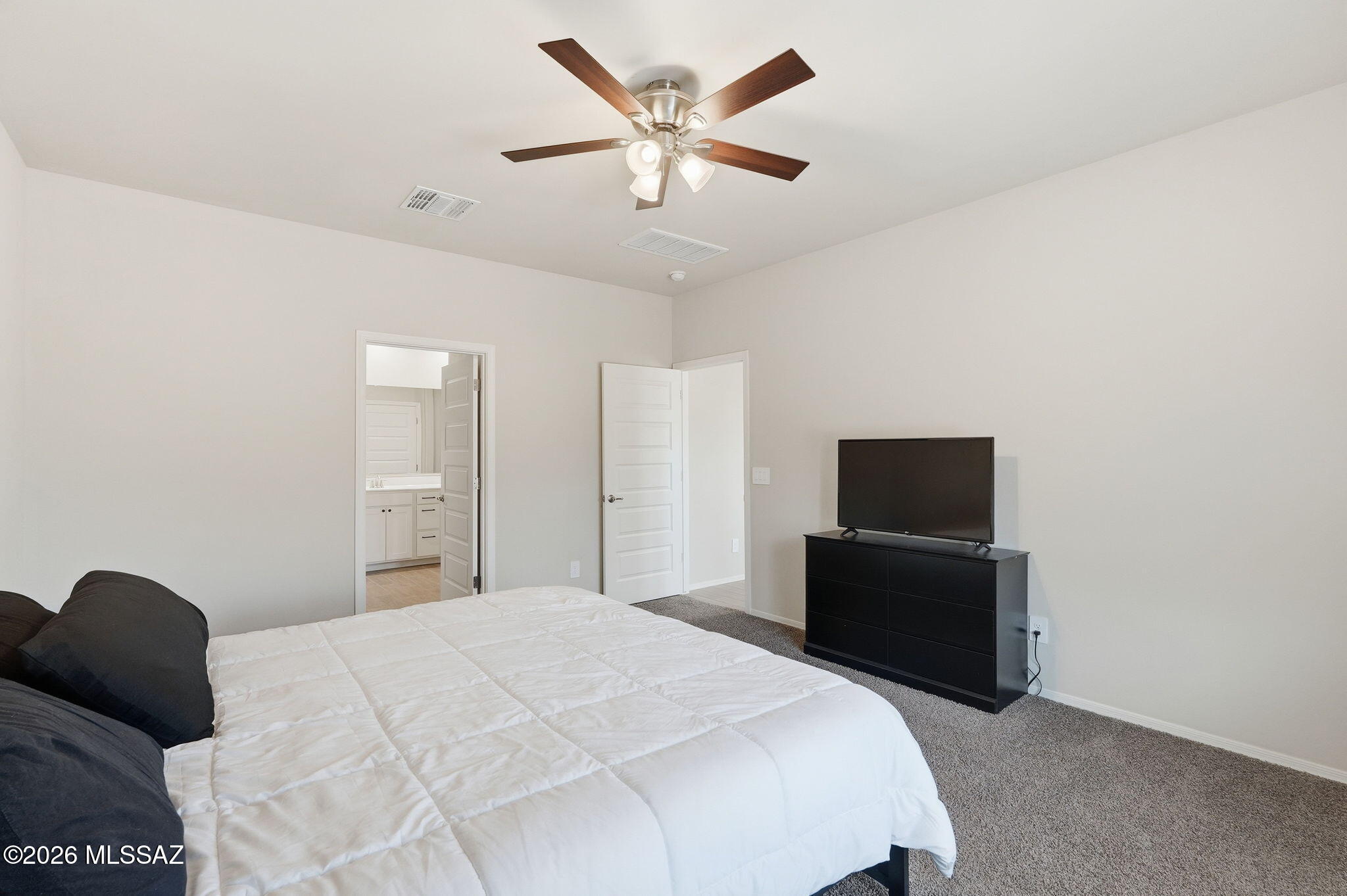 Saguaro Bloom 7B - Residential