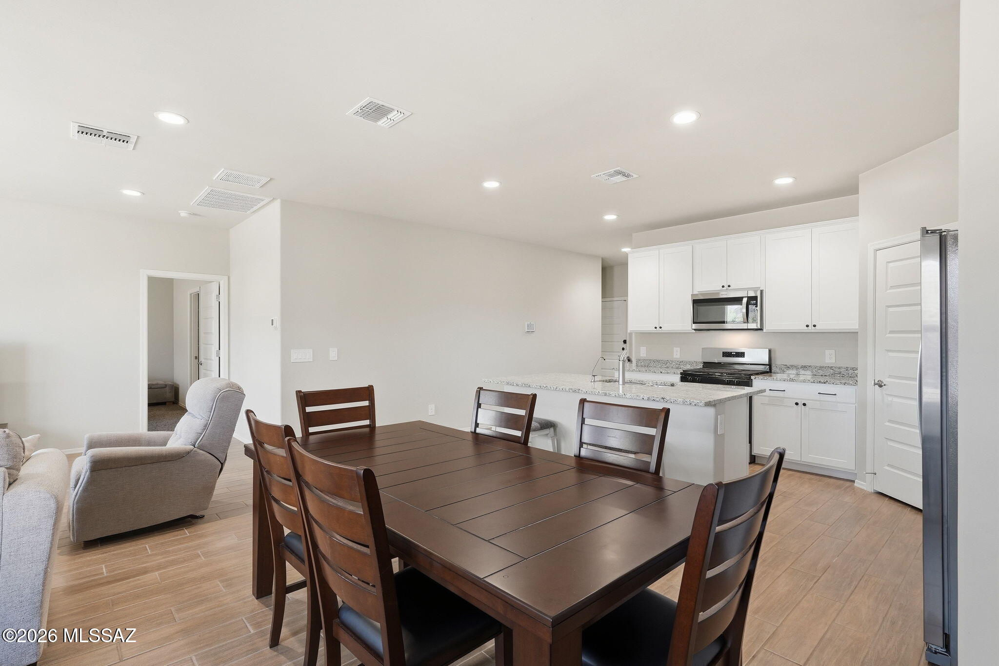 Saguaro Bloom 7B - Residential