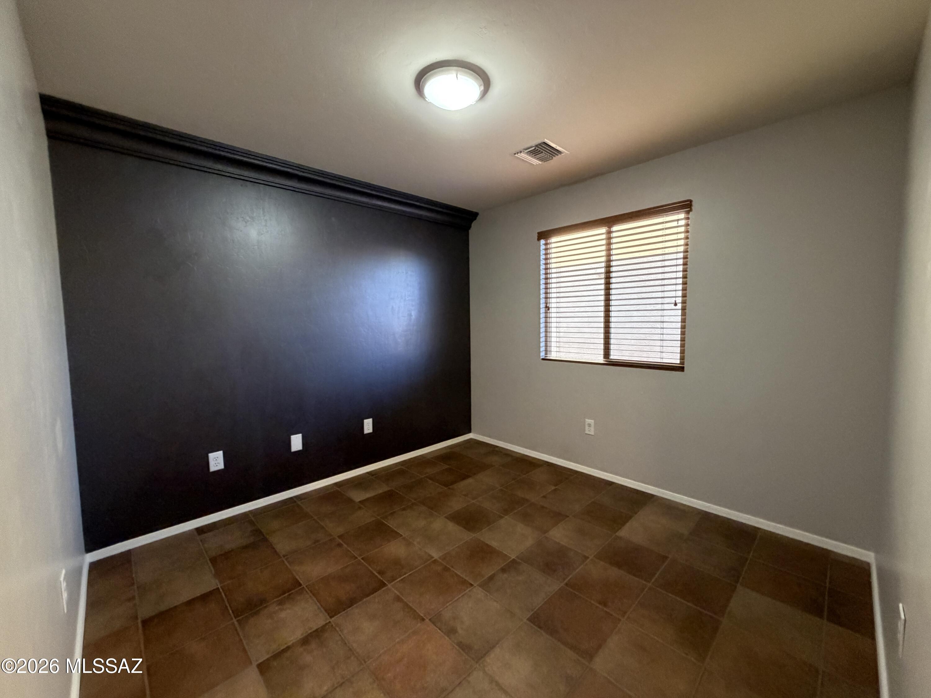 Countryside Manor (1-52) - Residential Lease