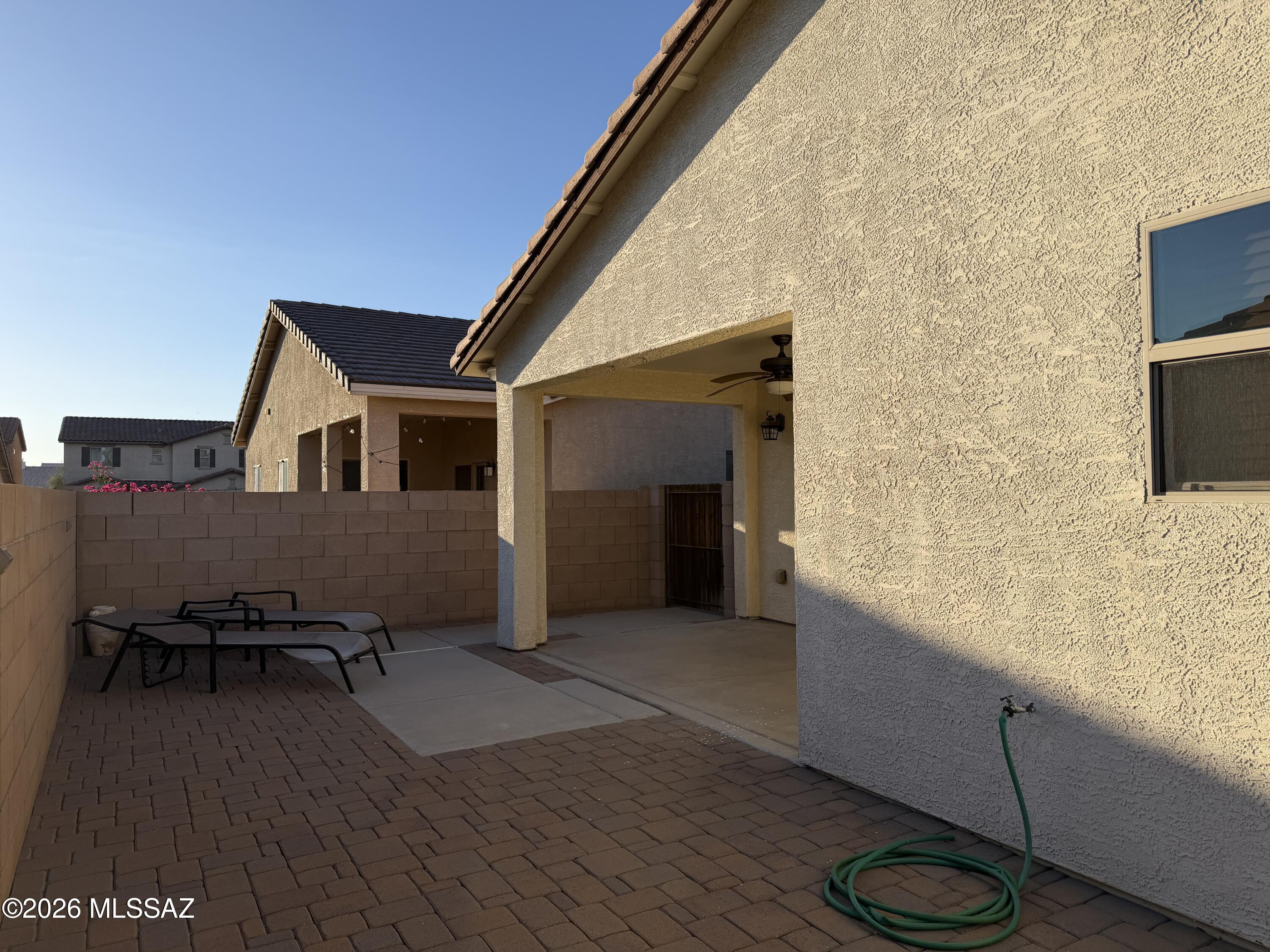 Countryside Manor (1-52) - Residential Lease