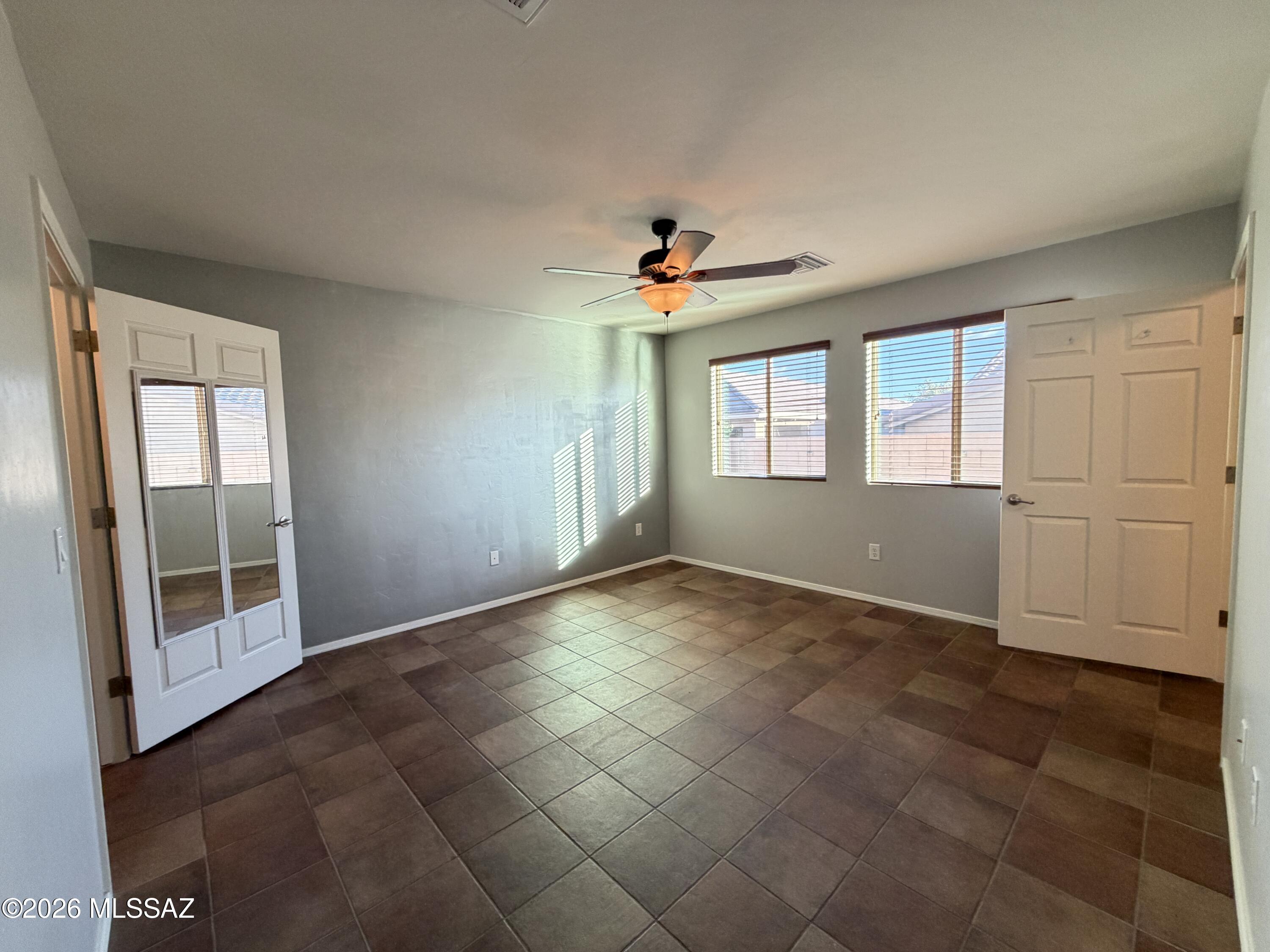 Countryside Manor (1-52) - Residential Lease