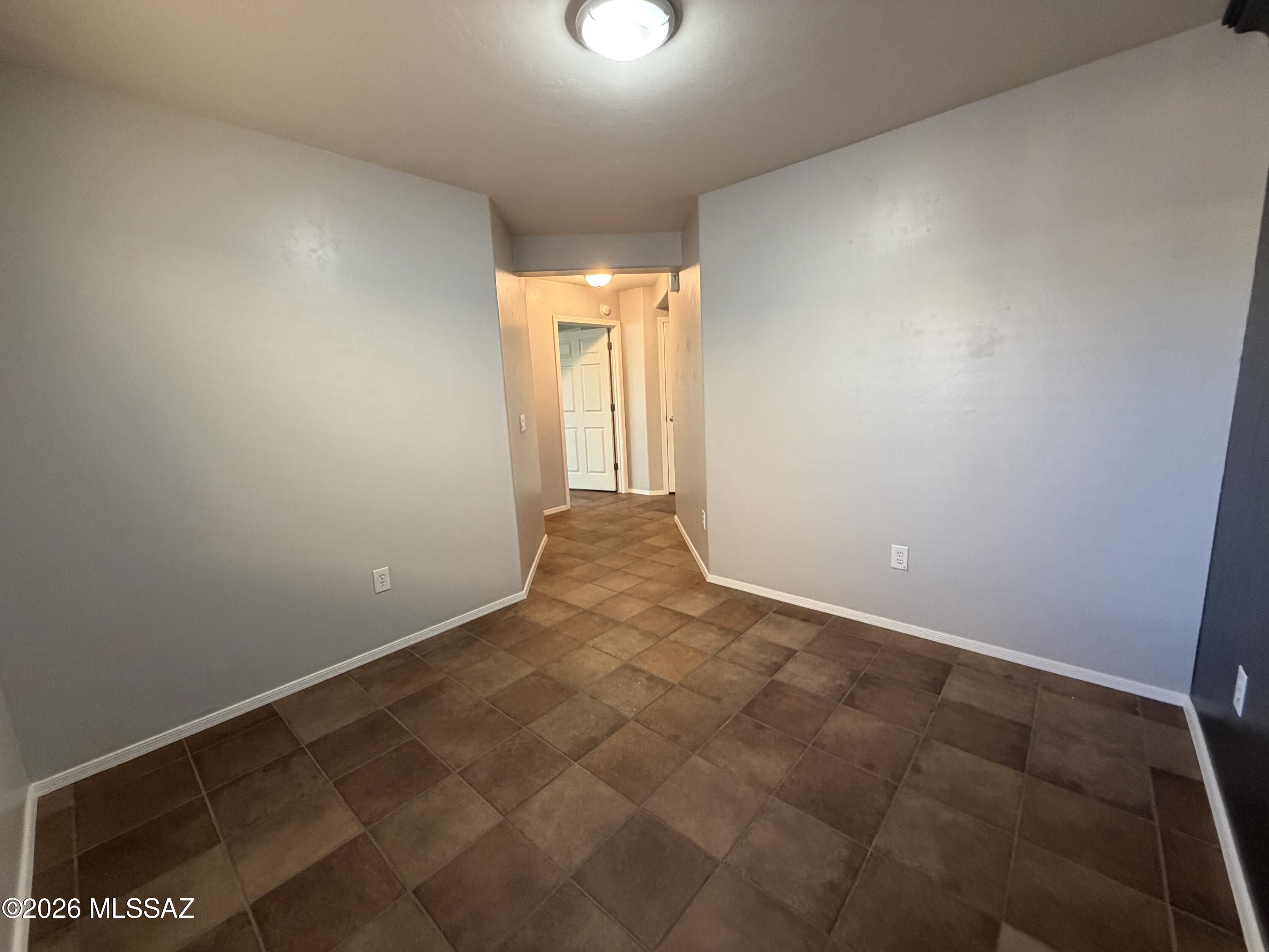 Countryside Manor (1-52) - Residential Lease