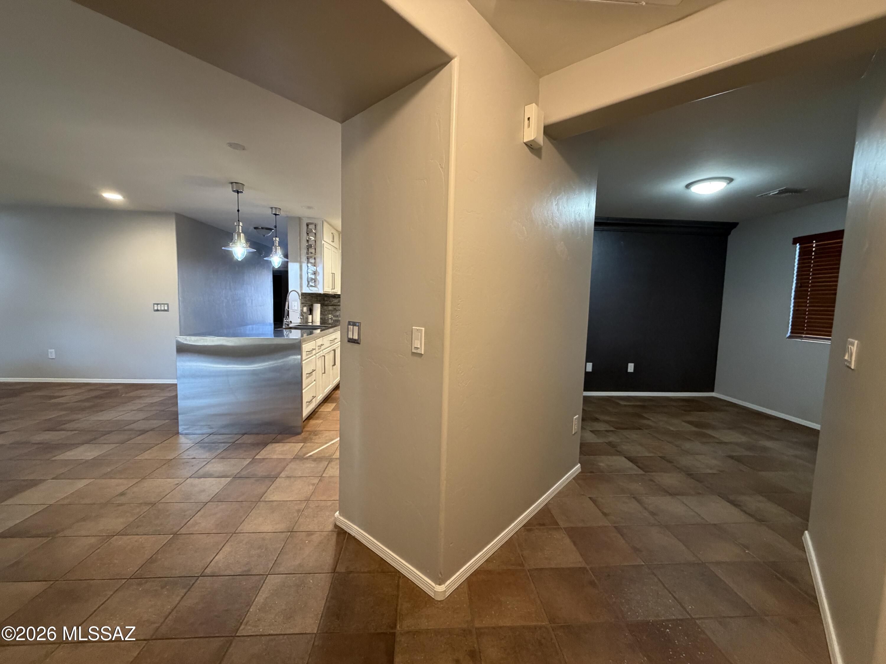 Countryside Manor (1-52) - Residential Lease