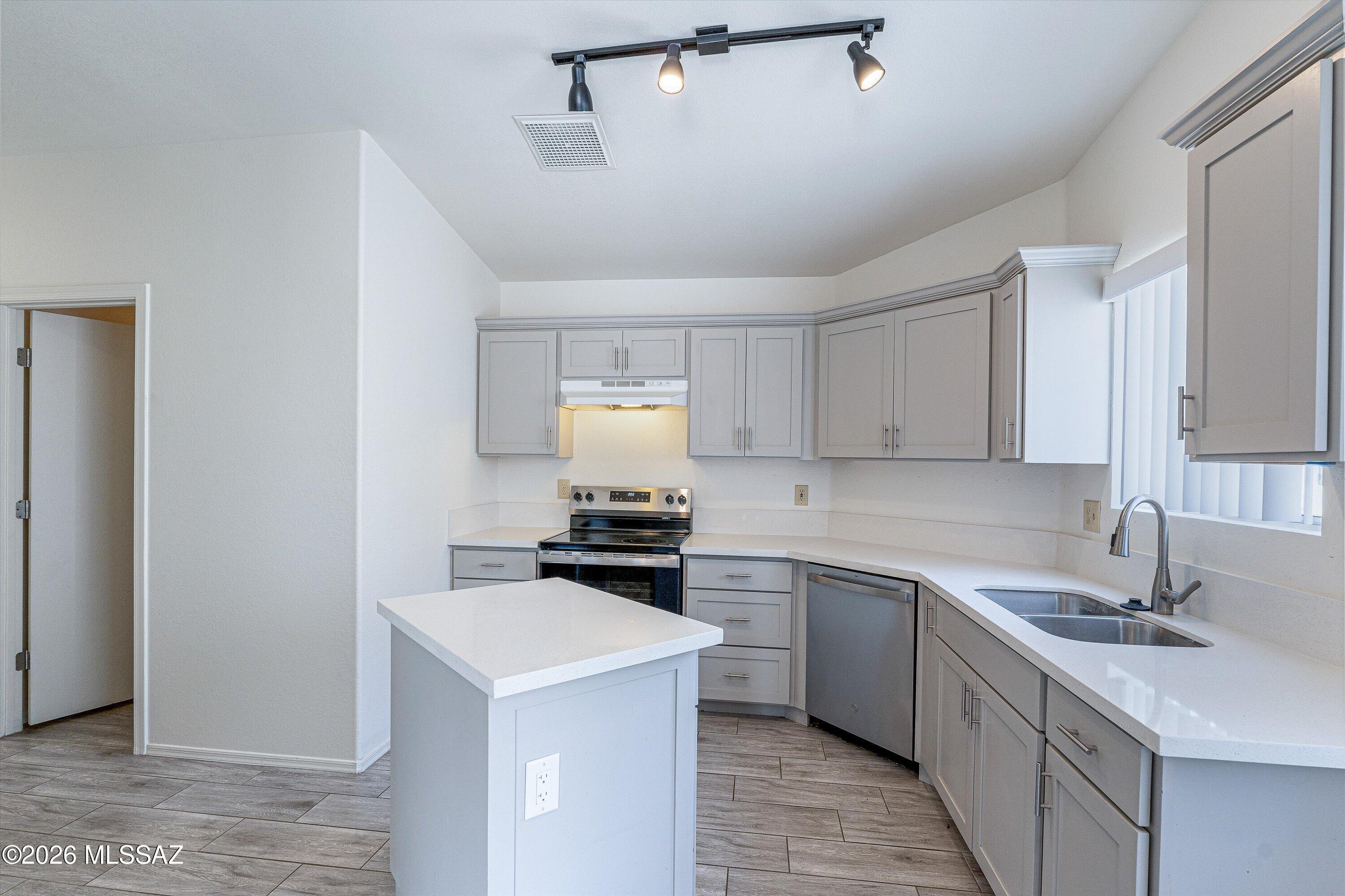 Fairway Groves At Wingate - Residential