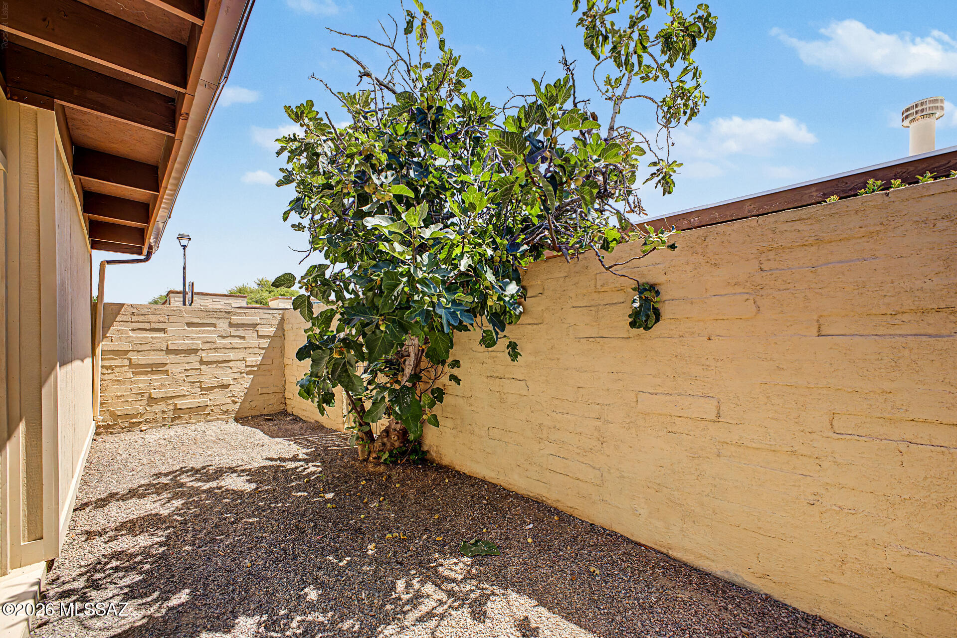 Mira Loma Townhouses Amended (1-44) - Residential