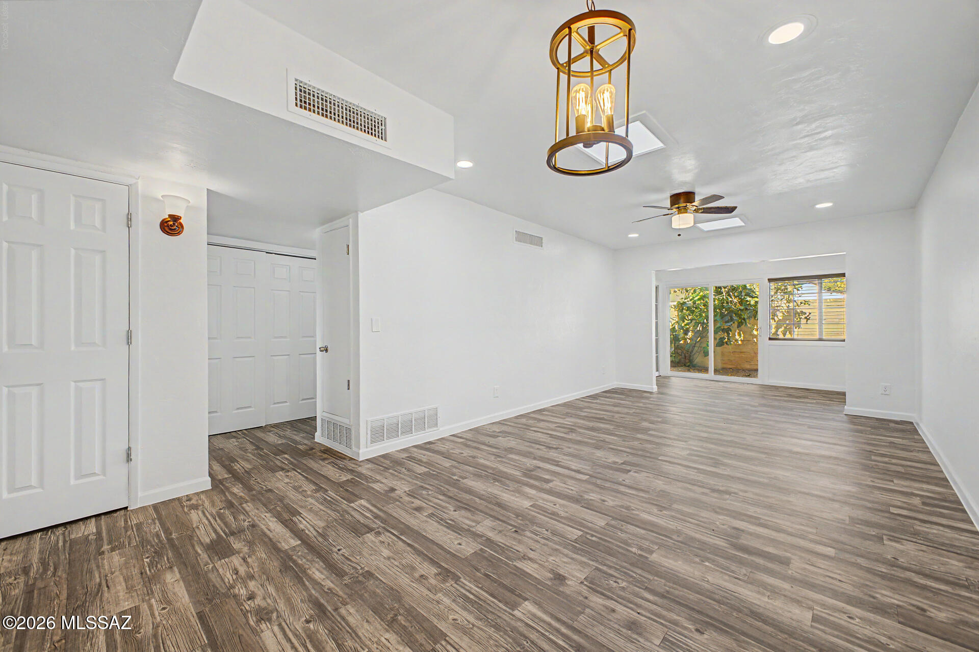 Discover this lovely 2-bedroom, 2-bathroom townhome! Inside, you'll find sizable living spaces ready to welcome you and your loved ones, showcasing wood-look flooring, plenty of natural light, and a neutral palette that complements any choice of decor. The kitchen comes equipped with shaker-style cabinets, tile backsplash, spacious counters, and built-in appliances for a seamless cooking experience. Get a good night's rest in the main retreat, offering a private bathroom for added comfort. Enjoy your morning coffee on the nicely sized patio, and don't forget to visit the community's pool for a refreshing time! Fantastic location close to restaurants, shopping, parks, and more! Don't miss out on this gem!