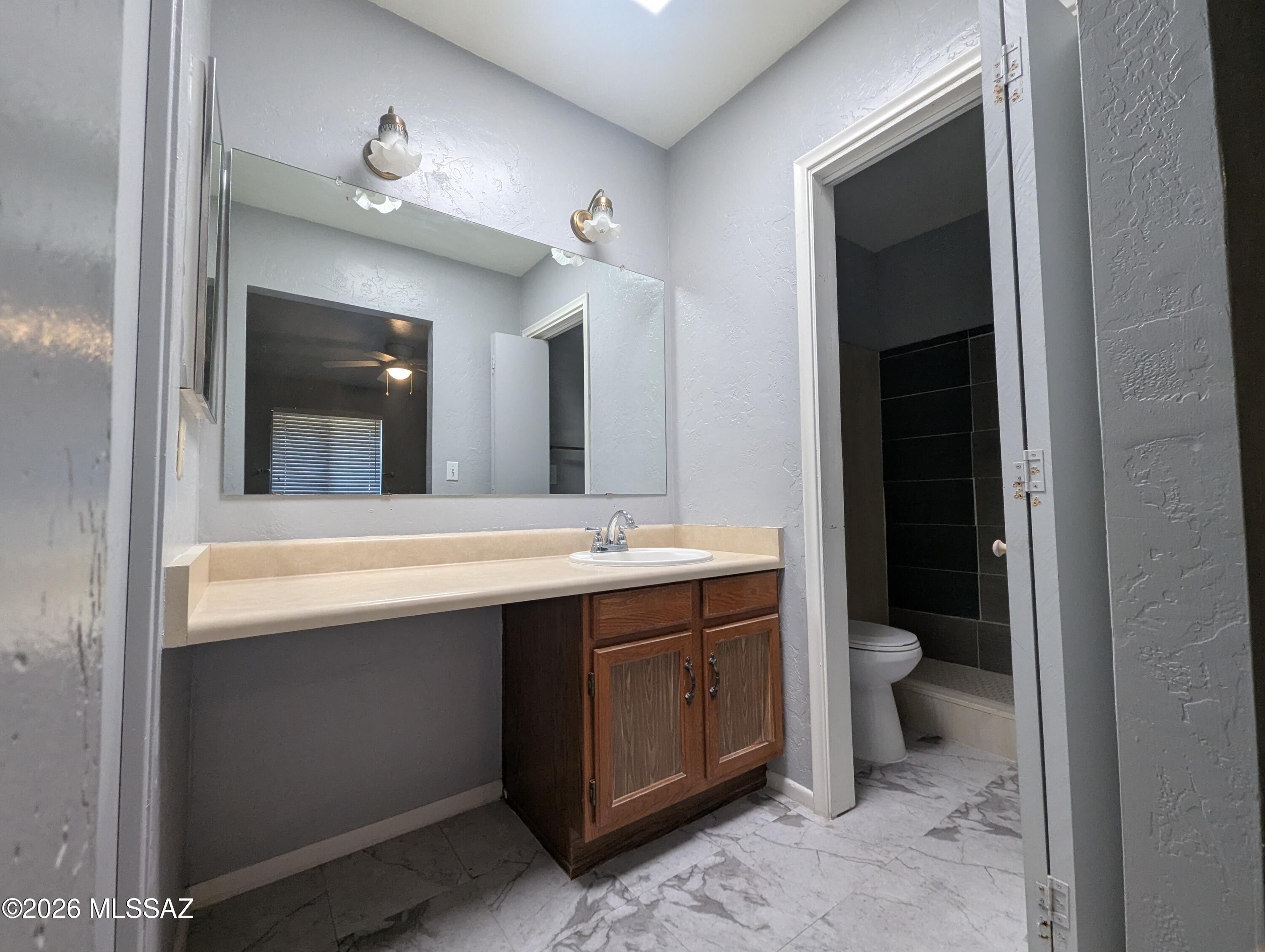 Casa Bonita Condominiums(1-36) - Residential Lease
