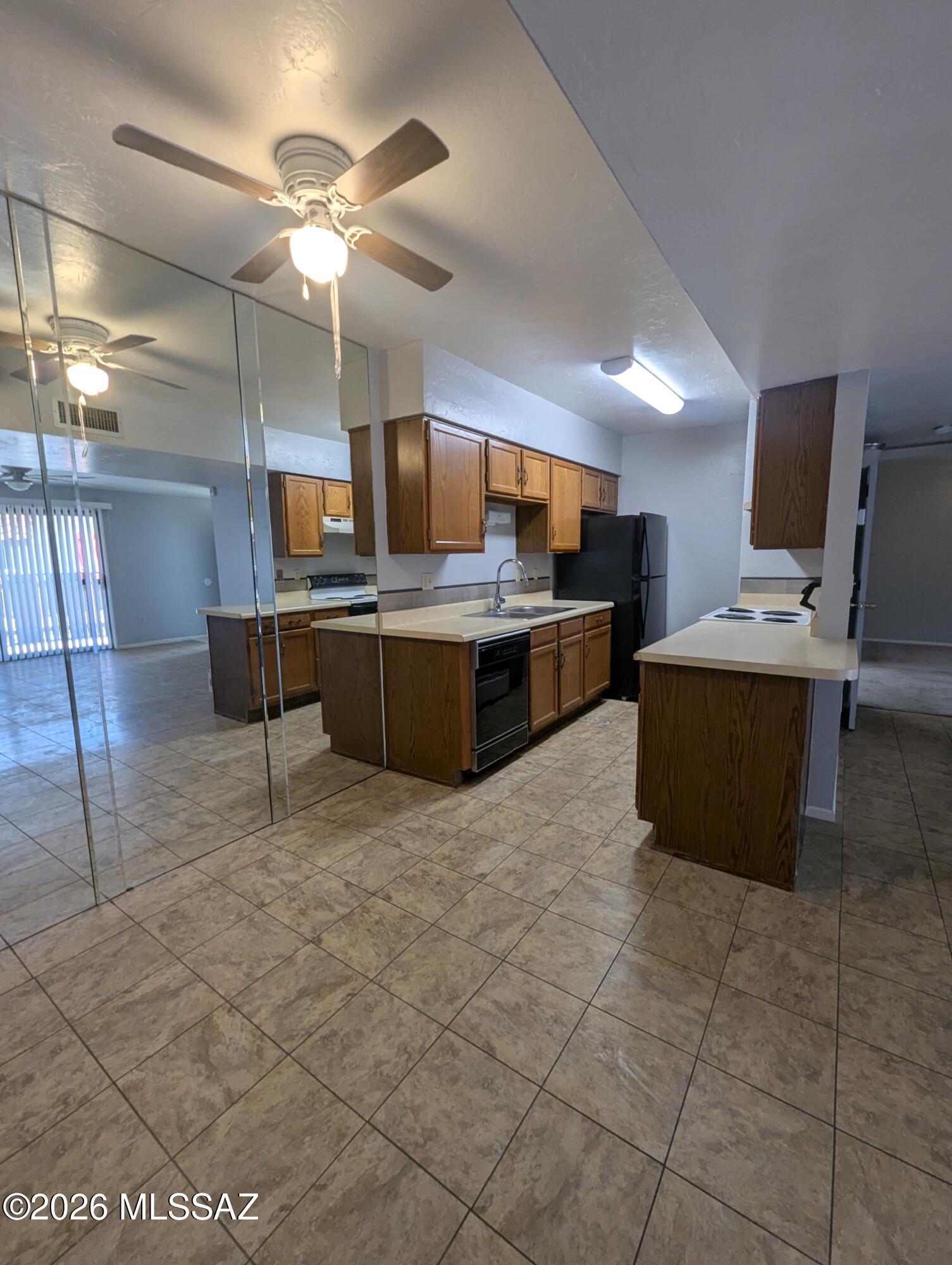 Casa Bonita Condominiums(1-36) - Residential Lease