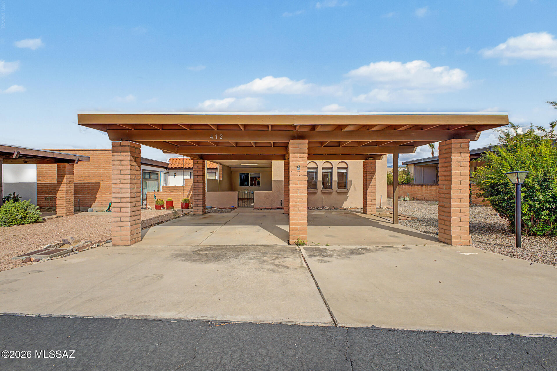 This 2bd 2ba Arizona Room/Bonus Room lay out is open and spacious with tile flooring thru out. Enjoy the back patio overlooking a large common areas with mountain views. Relax in the community pool or take advantage of the GVR Center located just outside of the community. Close to shopping and freeway access. Age restricted community.
This property is in the Green Valley Recreation (GVR) service area. The GVR membership is required in the form of a permanent deed restriction on this home. Go to https://mlssaz.com/gvr/ for information on GVR and what is required.