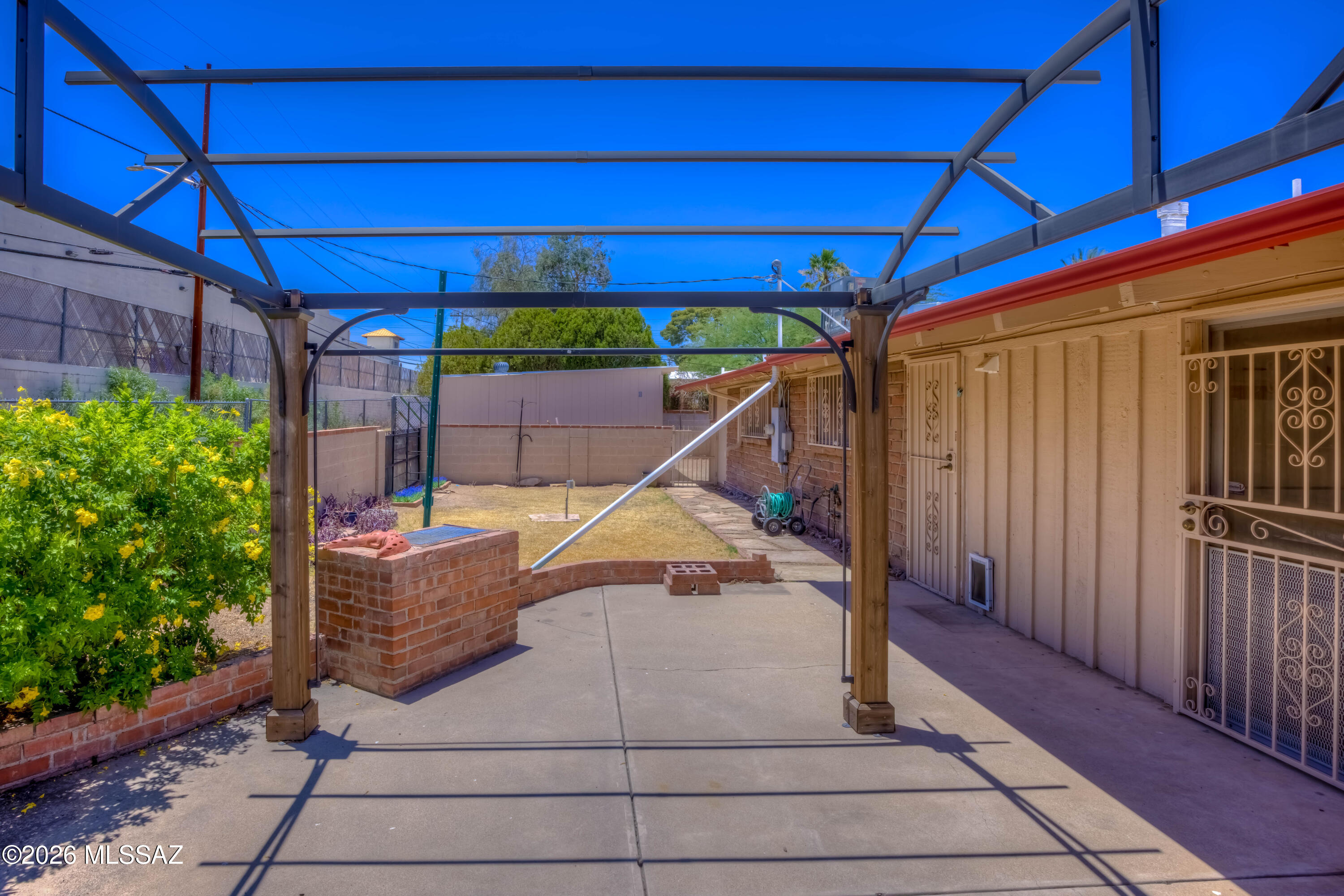 Kingston Knolls Terrace - Residential