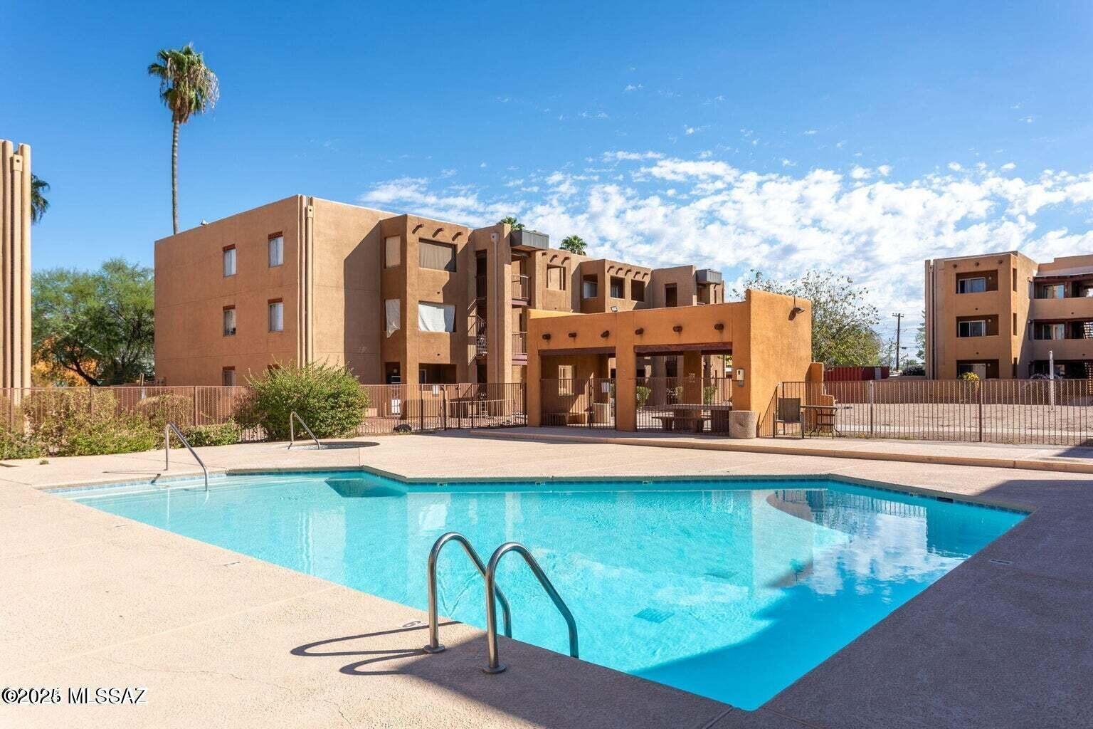 Casa Club Condominium - Residential