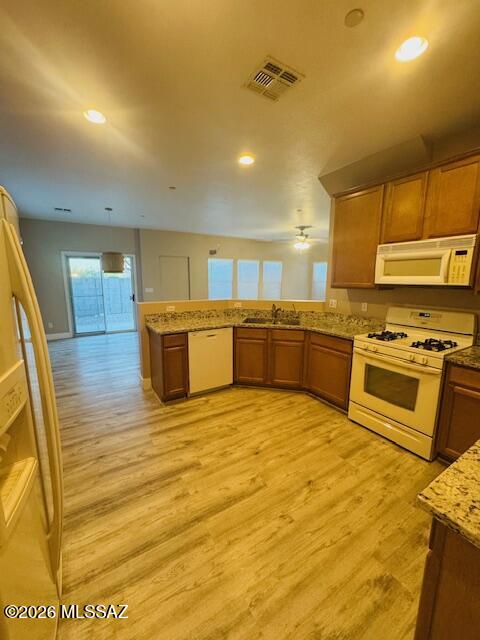 Tierra Del Paraiso(1-133) - Residential Lease
