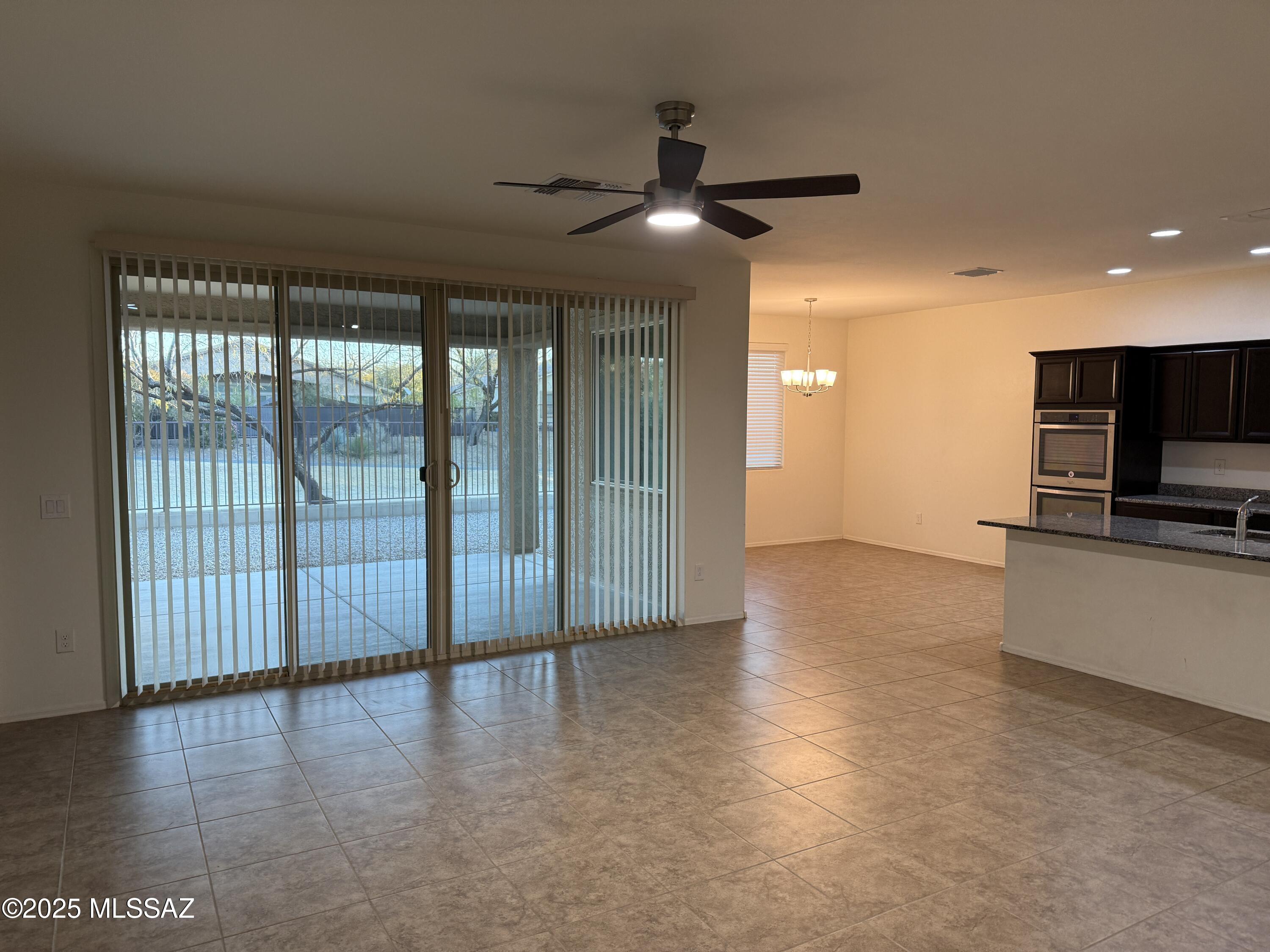 Gladden Farms Block 16 (1-89) - Residential Lease