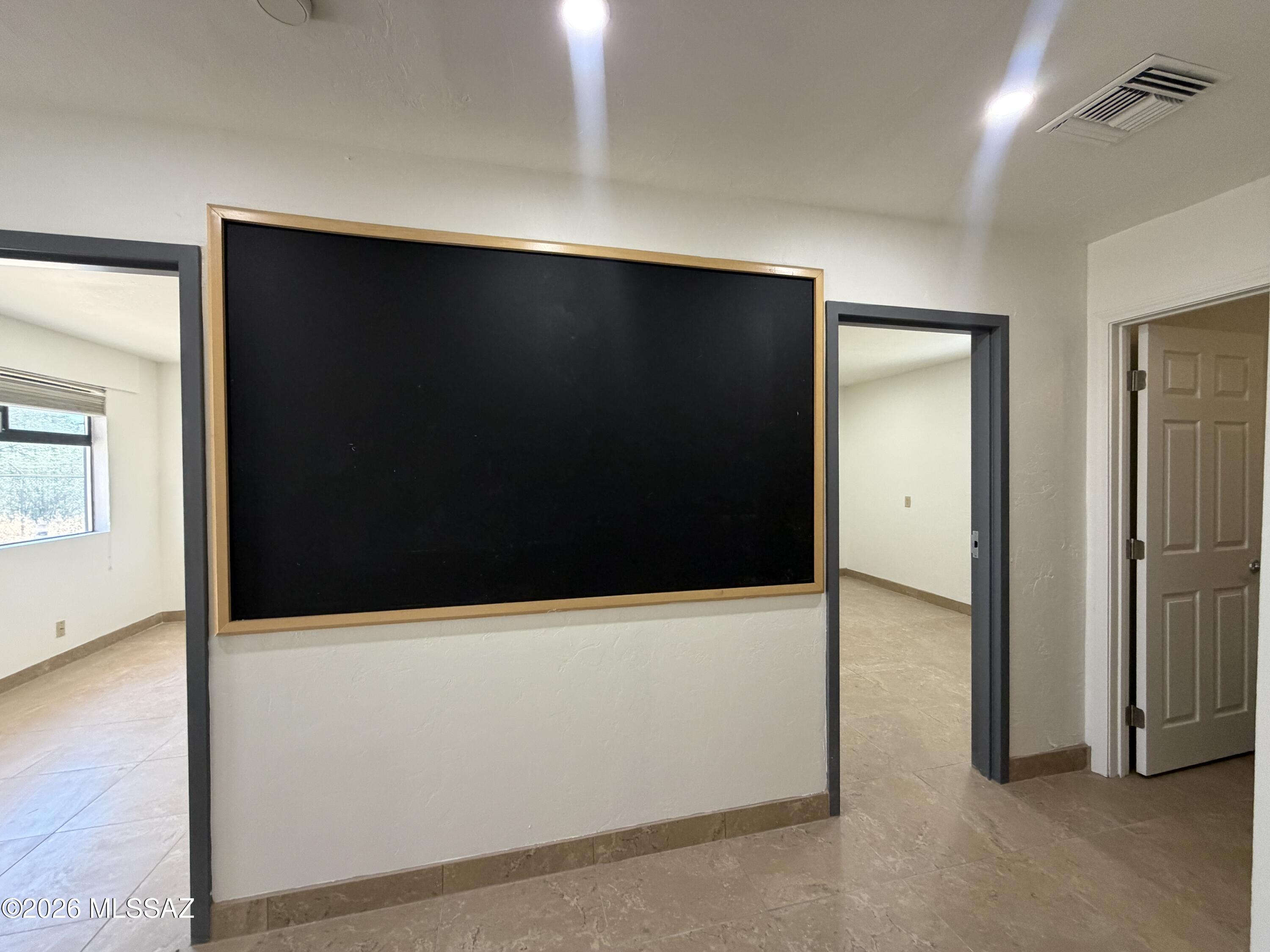 Mansfield Heights - Residential Lease
