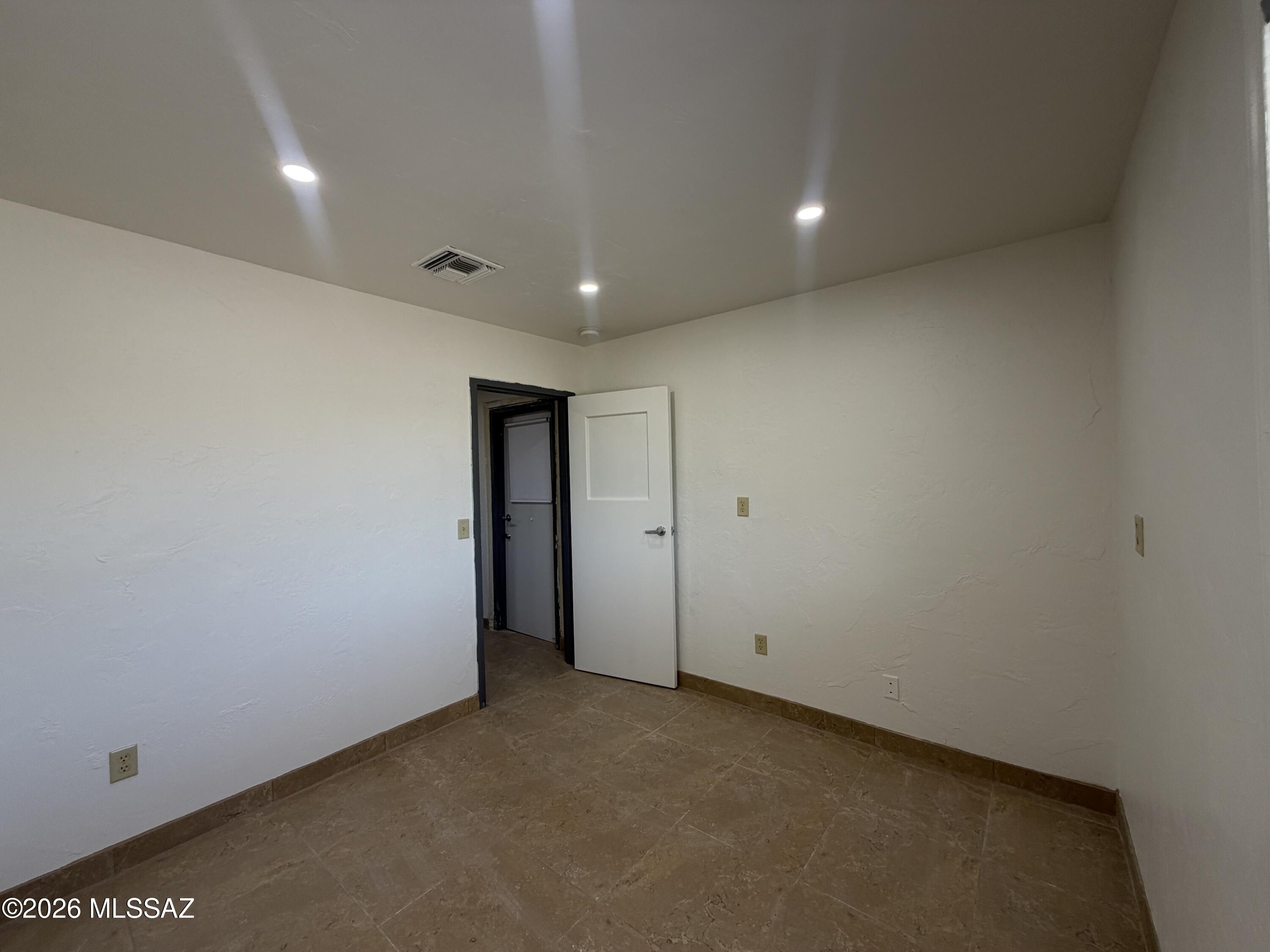 Mansfield Heights - Residential Lease