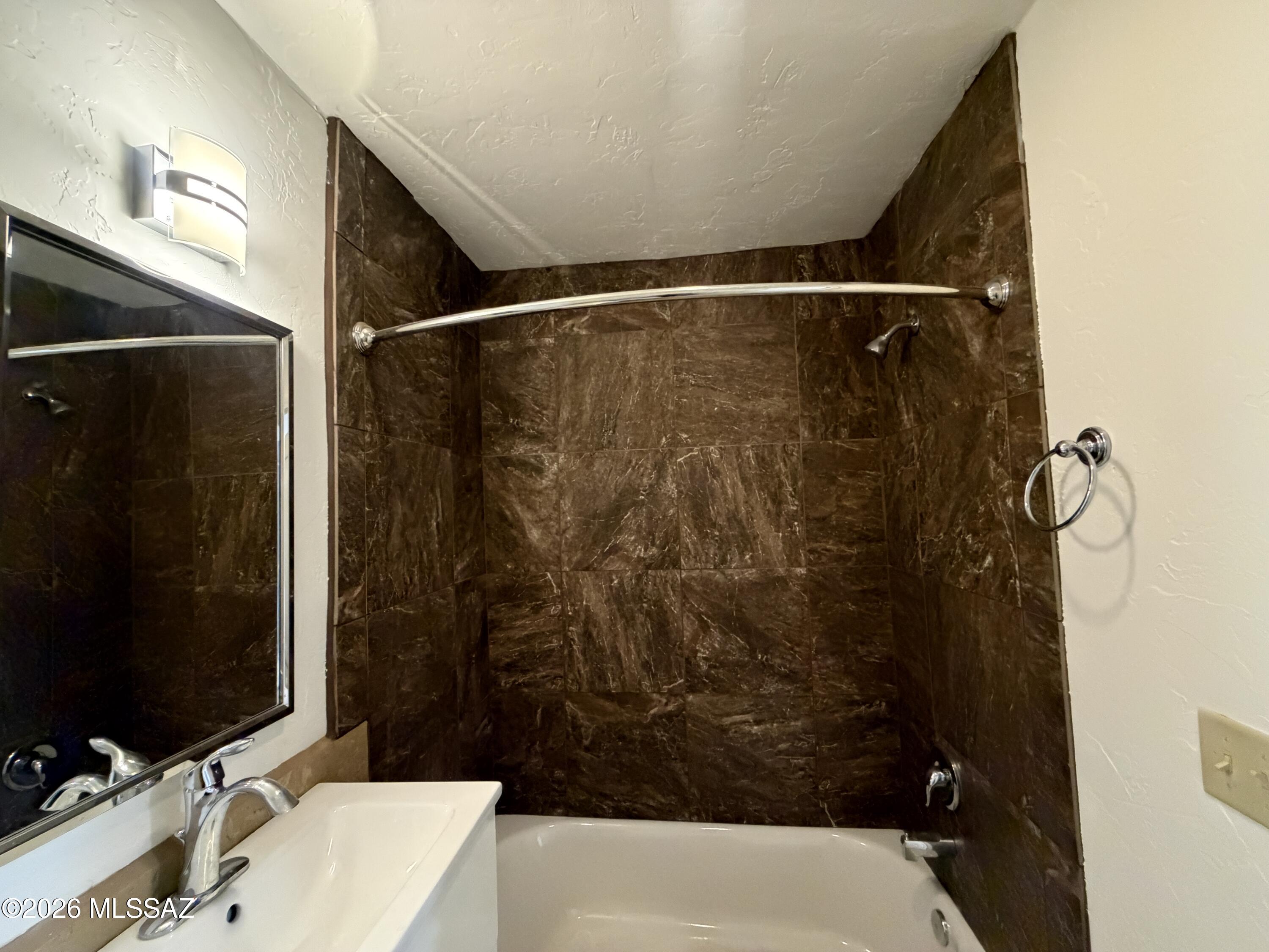 Mansfield Heights - Residential Lease