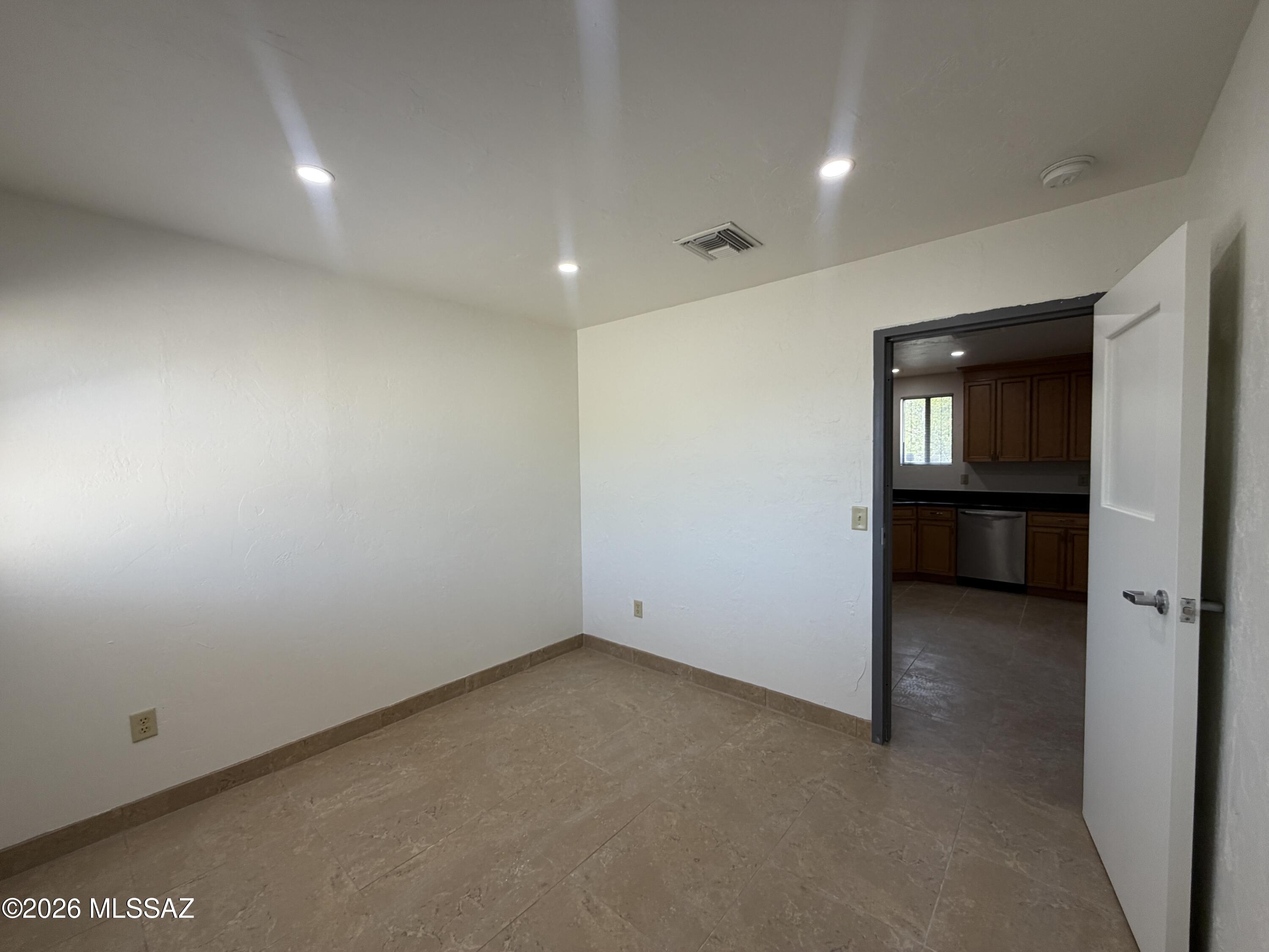 Mansfield Heights - Residential Lease