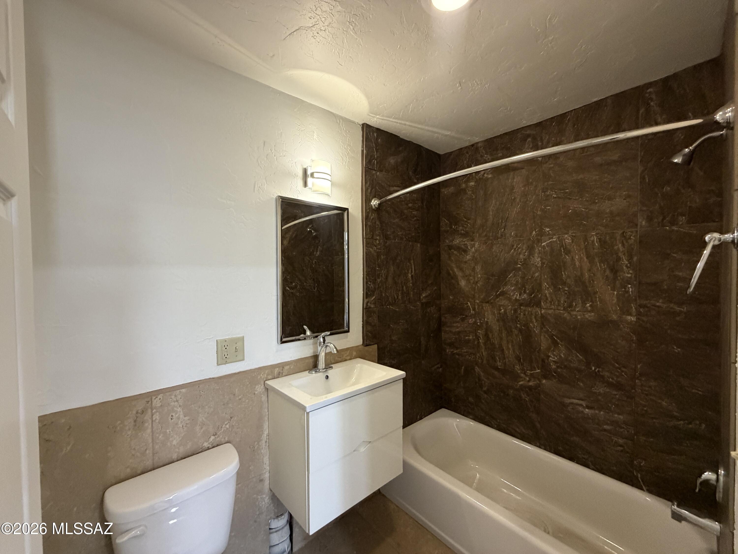 Mansfield Heights - Residential Lease