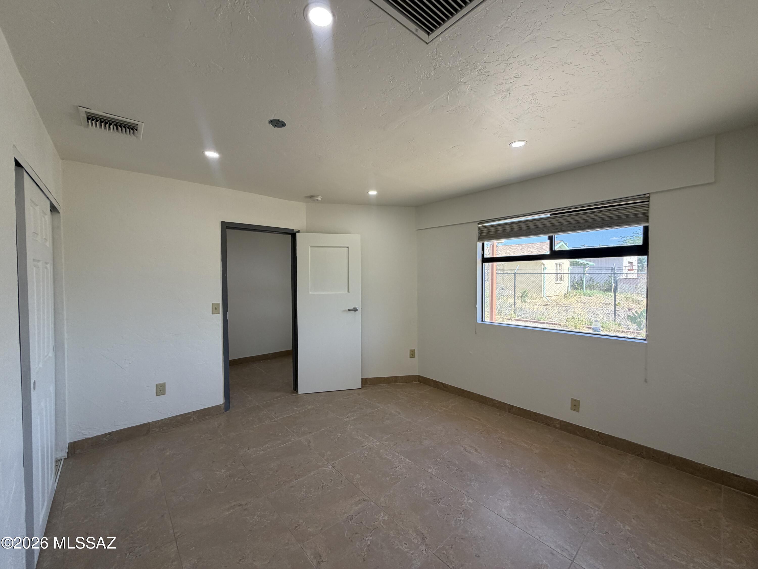 Mansfield Heights - Residential Lease