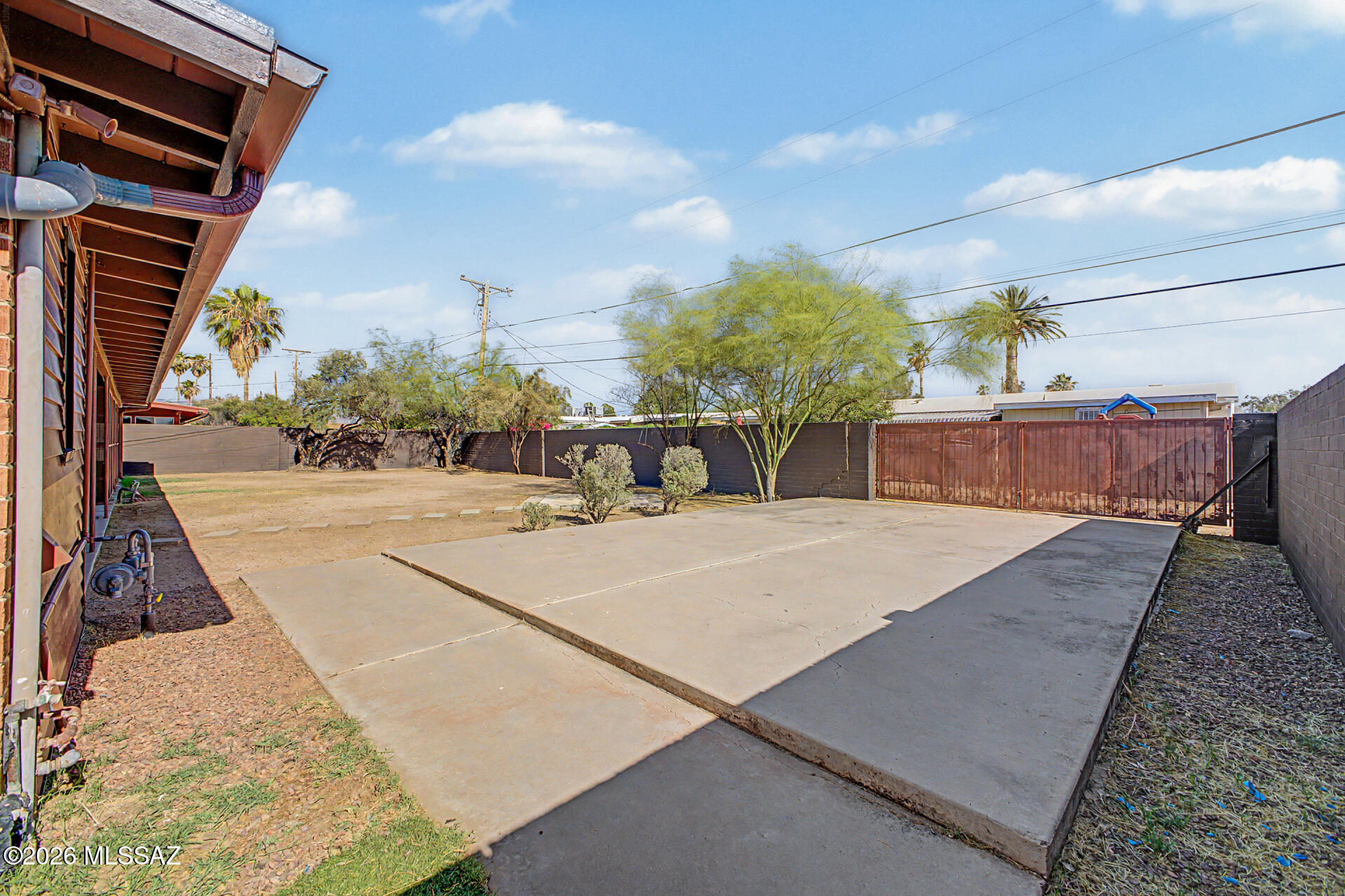 San Fernando Village - Residential
