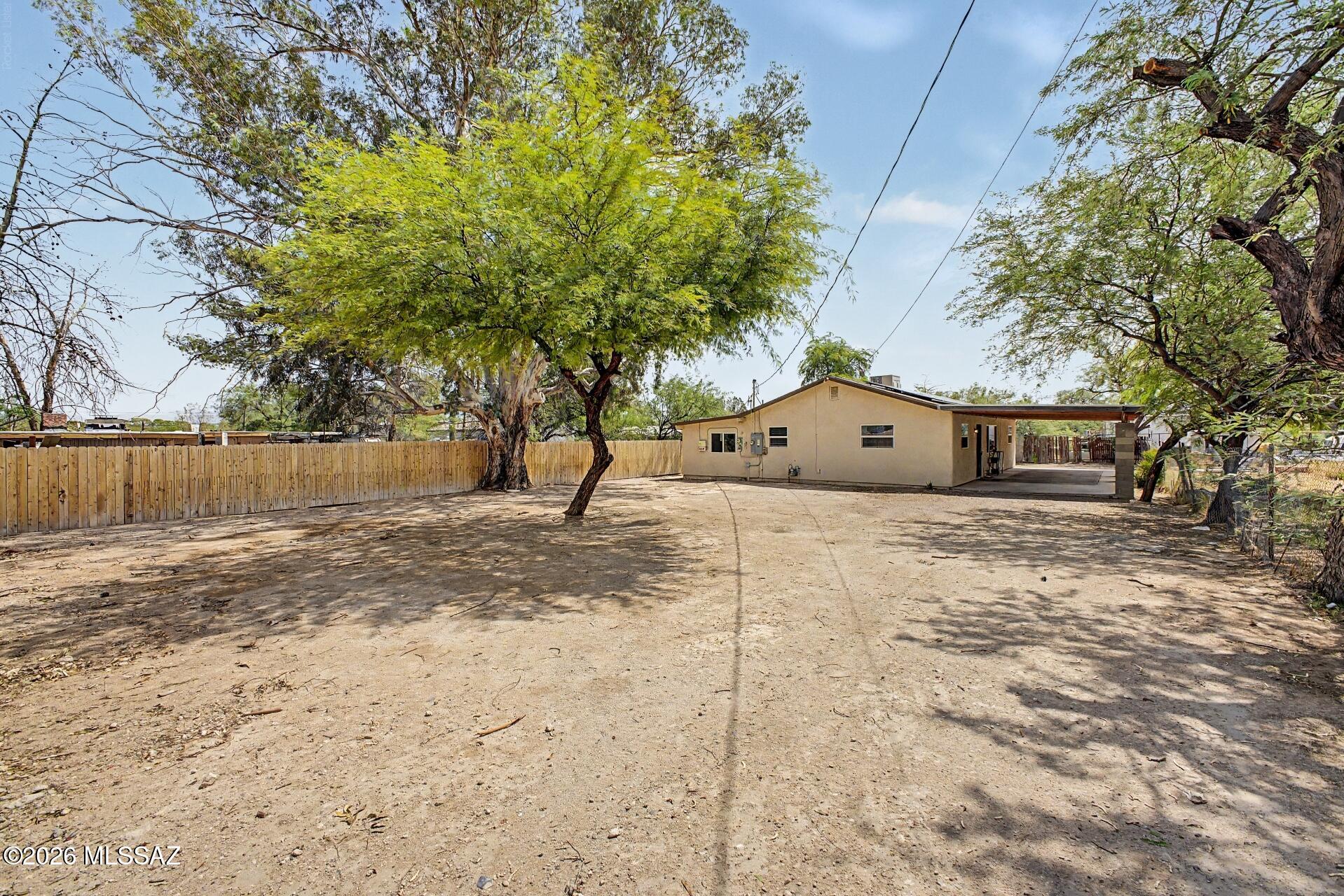Los Ranchitos NO. 6 - Residential