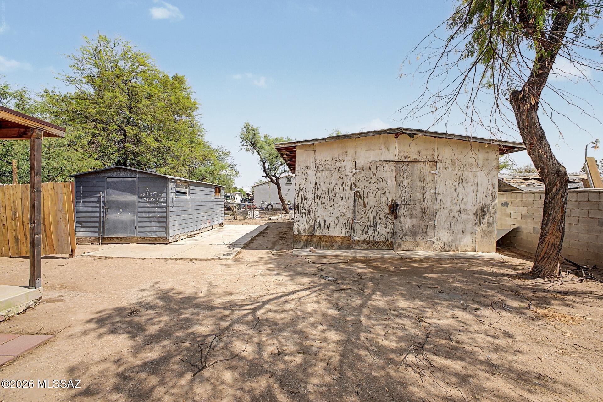 Los Ranchitos NO. 6 - Residential