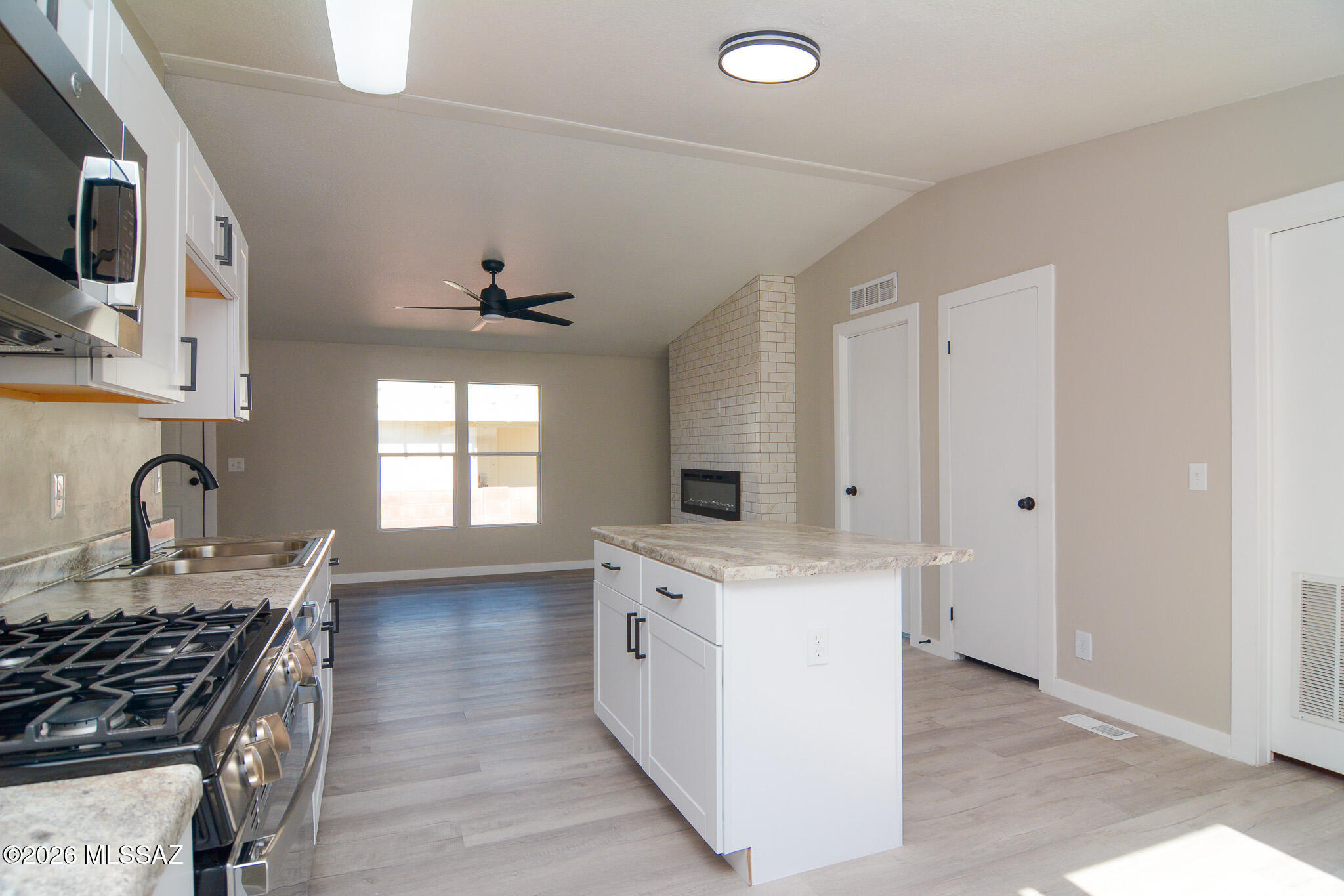Window Rock East Unit 2 - Residential