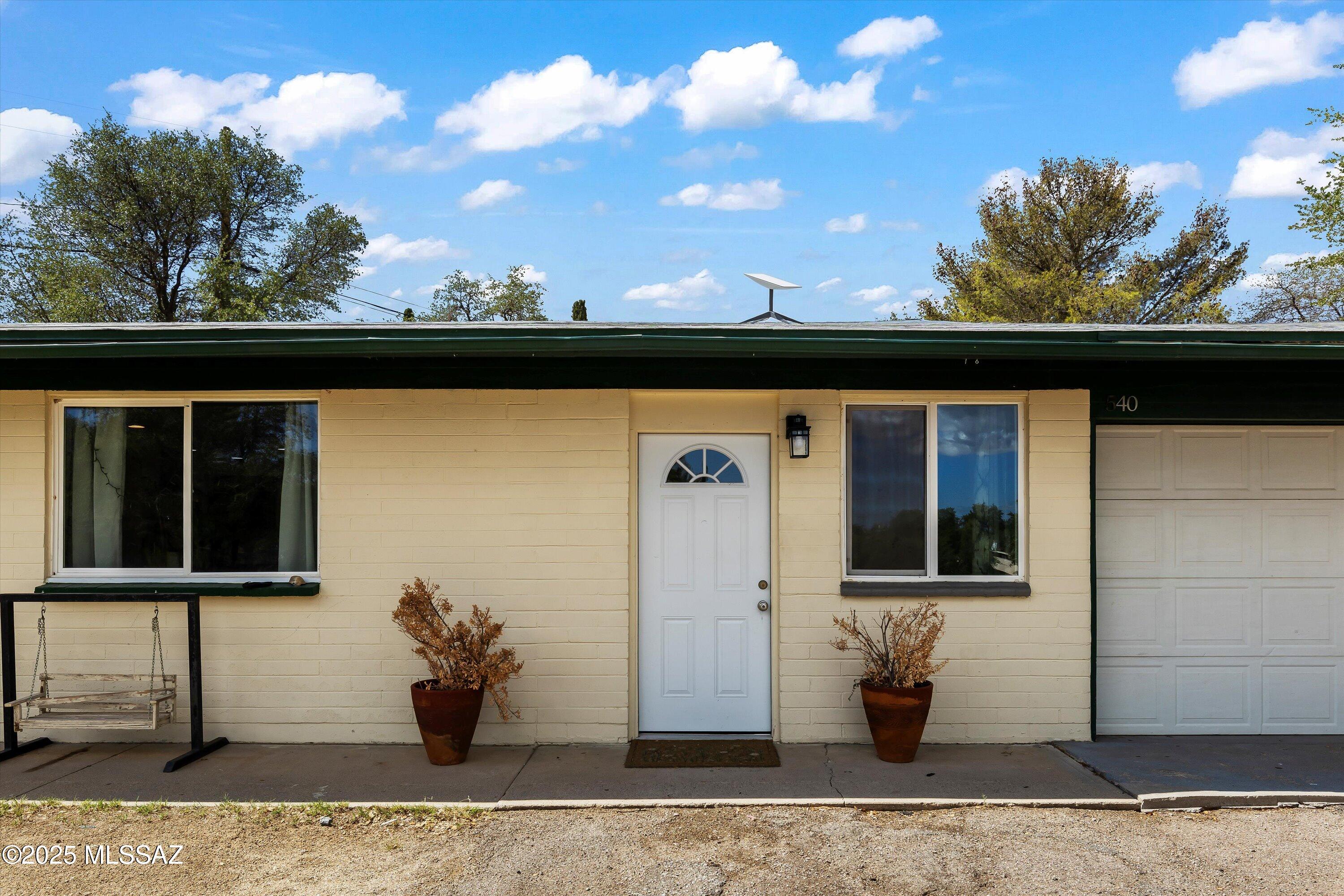 Los Robles Estates - Residential