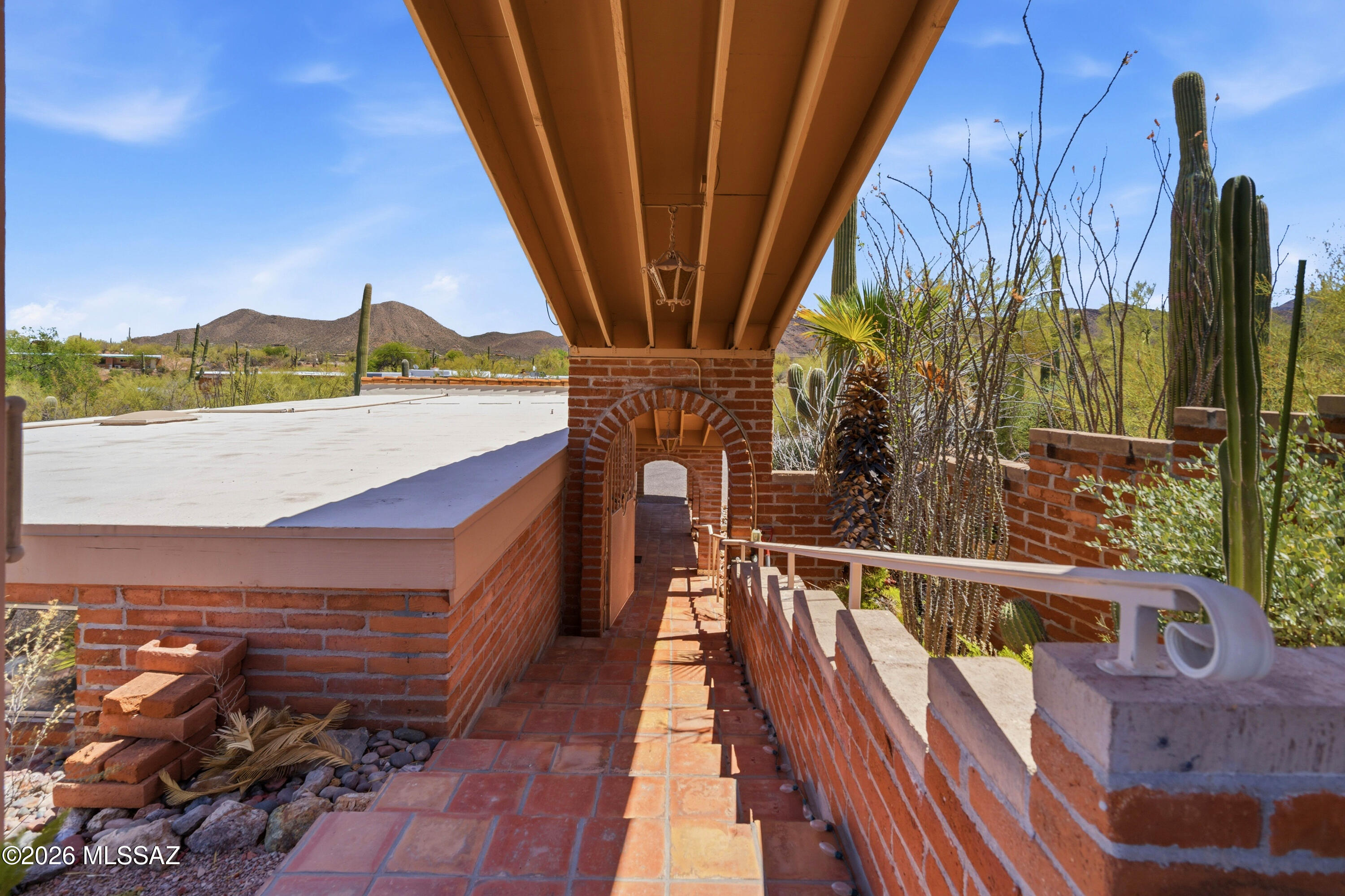 Casas Colina Cabo NO. 2 (31-67) - Residential