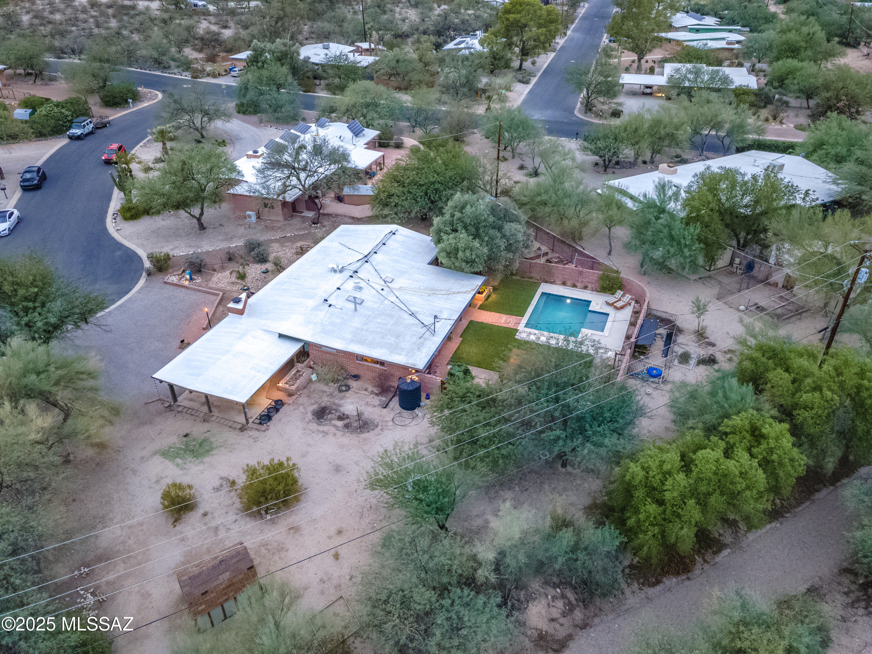 Indian Ridge Terrace (1-32) - Residential