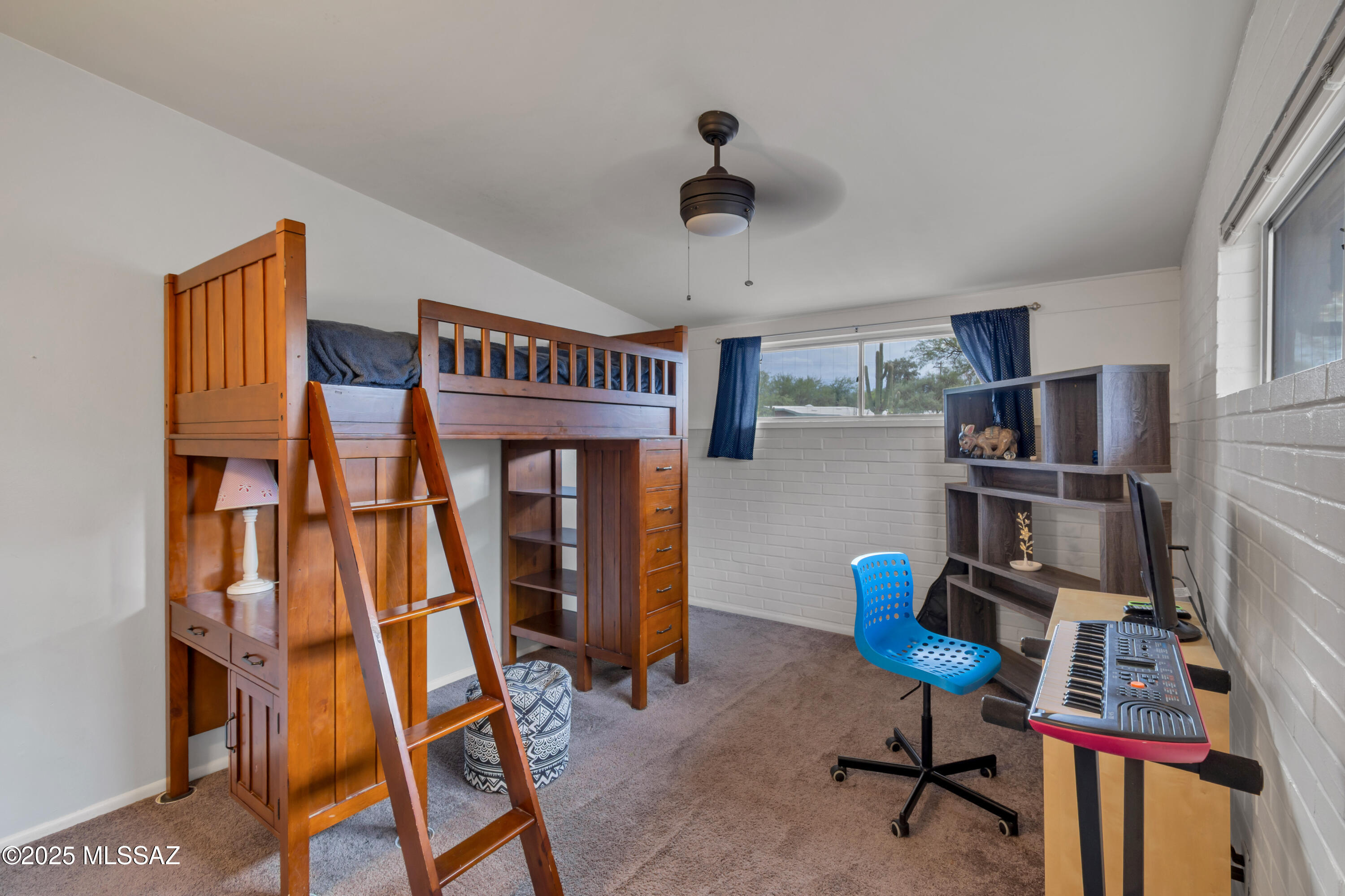 Indian Ridge Terrace (1-32) - Residential