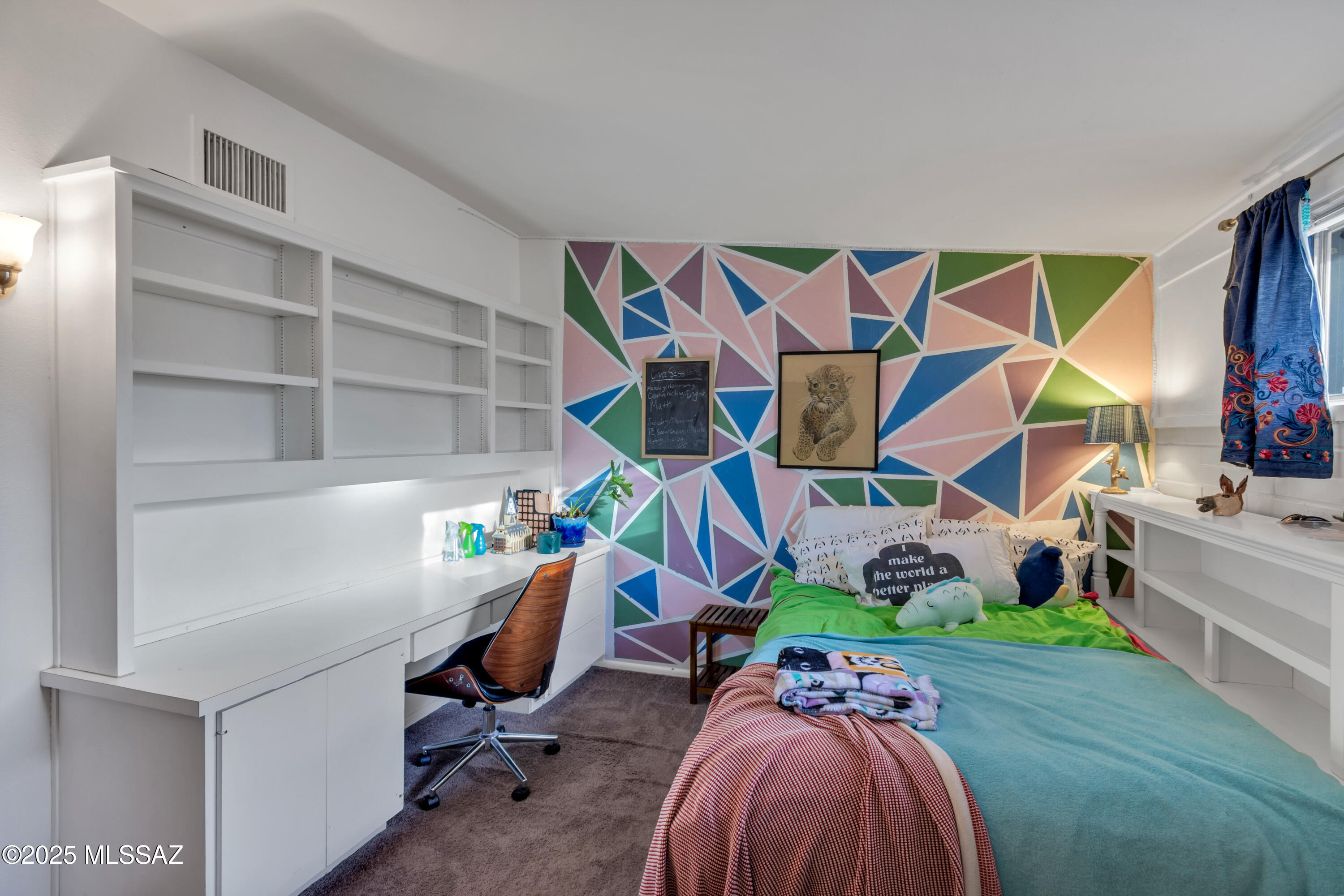 Indian Ridge Terrace (1-32) - Residential