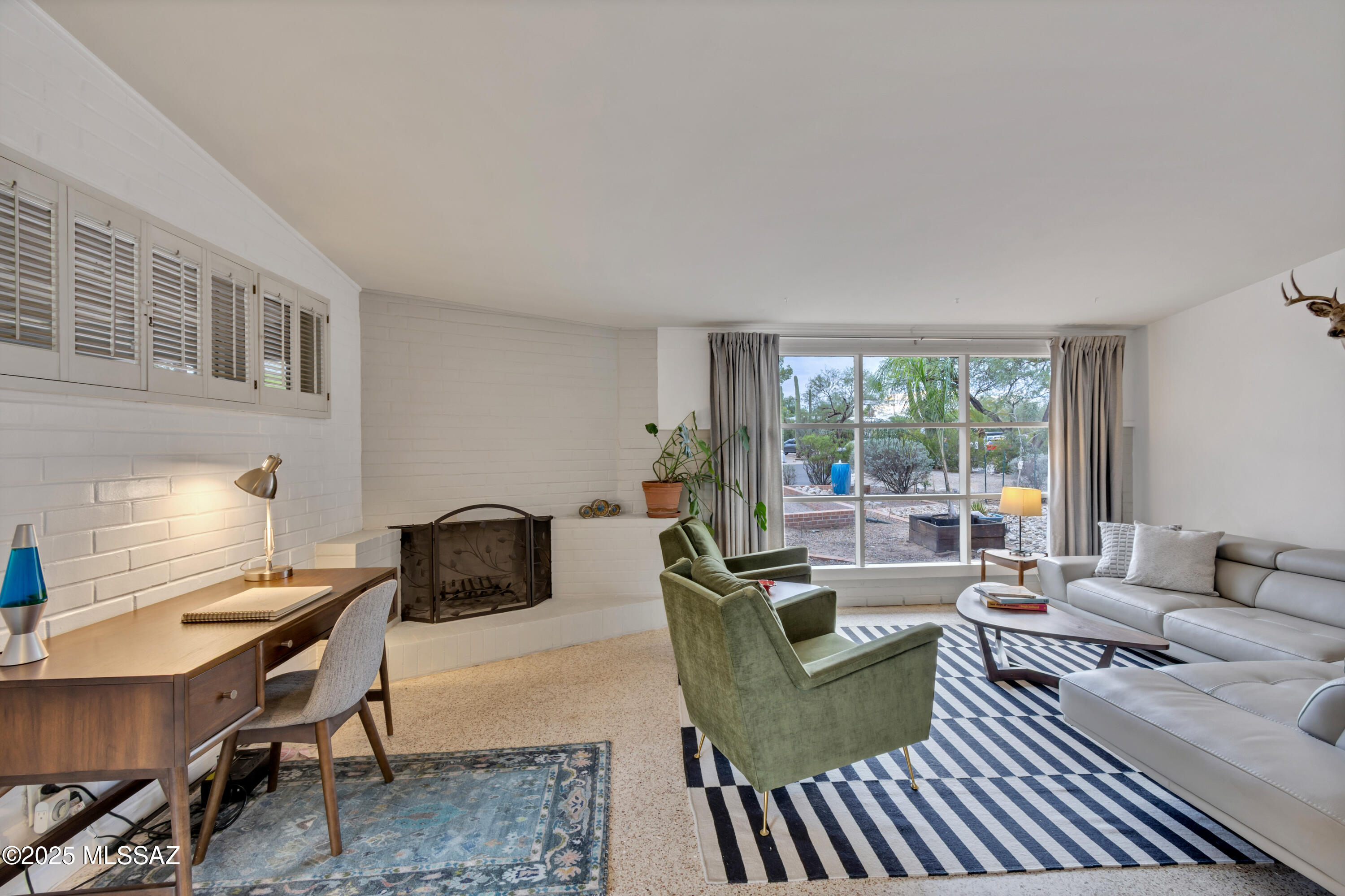 Indian Ridge Terrace (1-32) - Residential