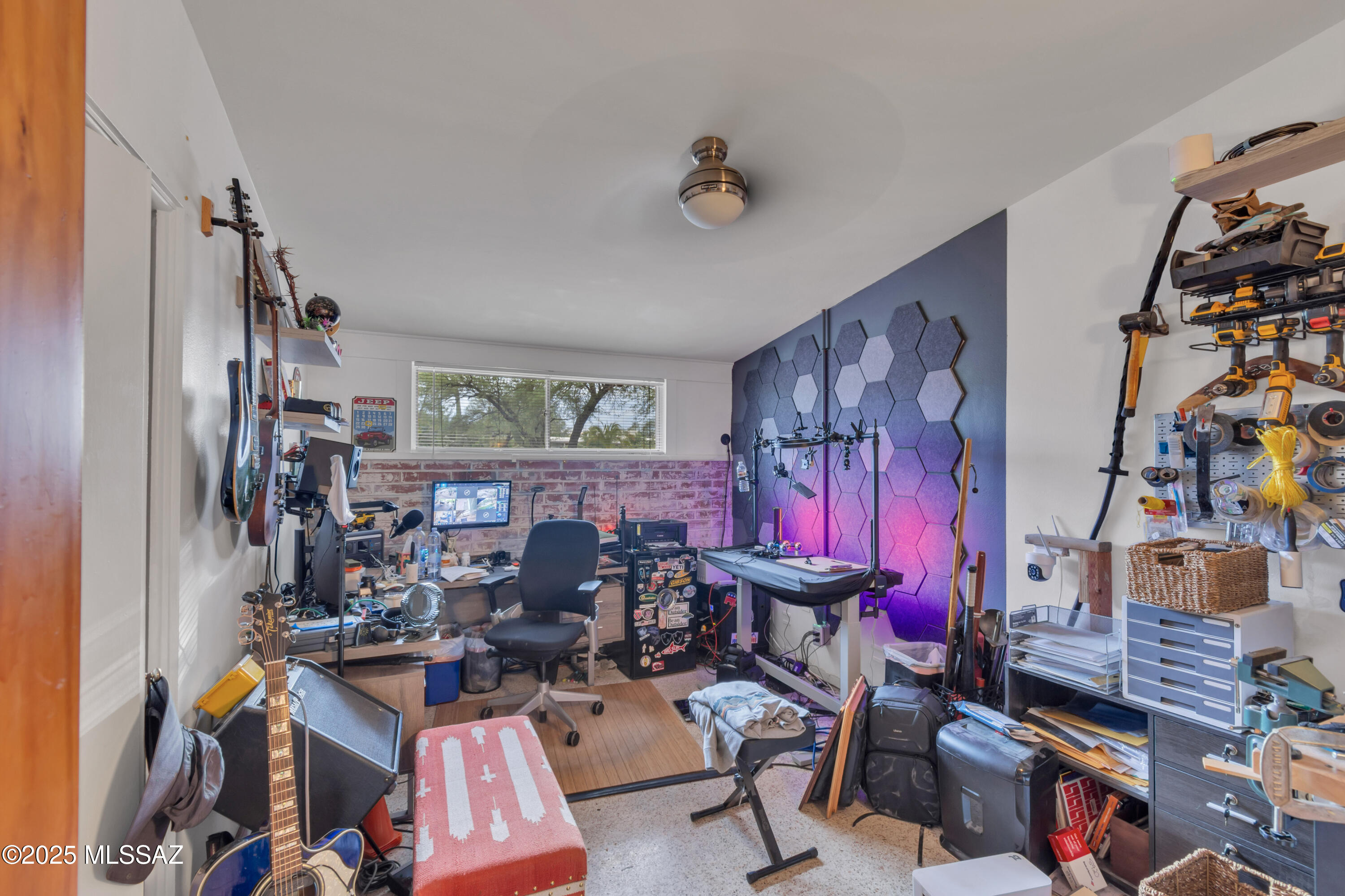 Indian Ridge Terrace (1-32) - Residential