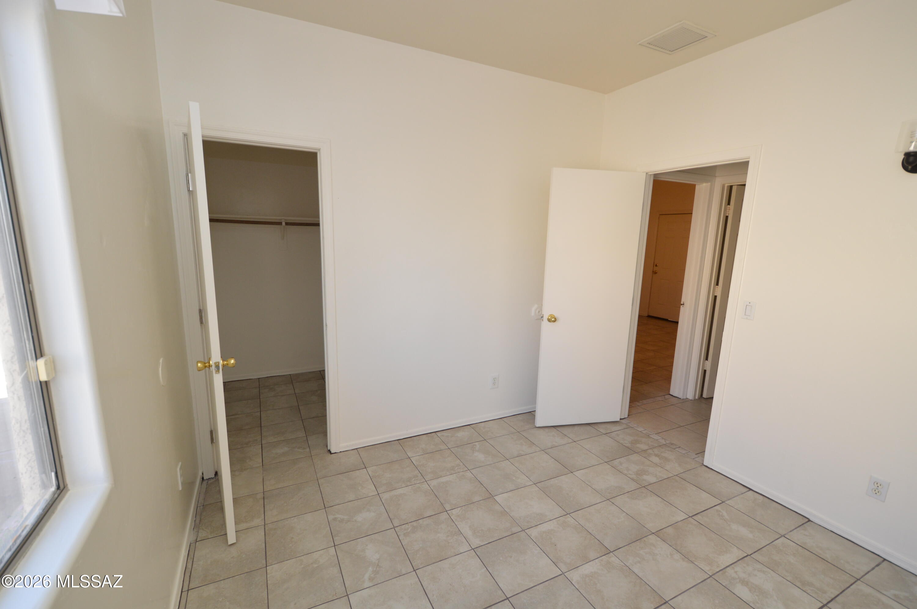 Springfield Estates (1-17) - Residential Lease