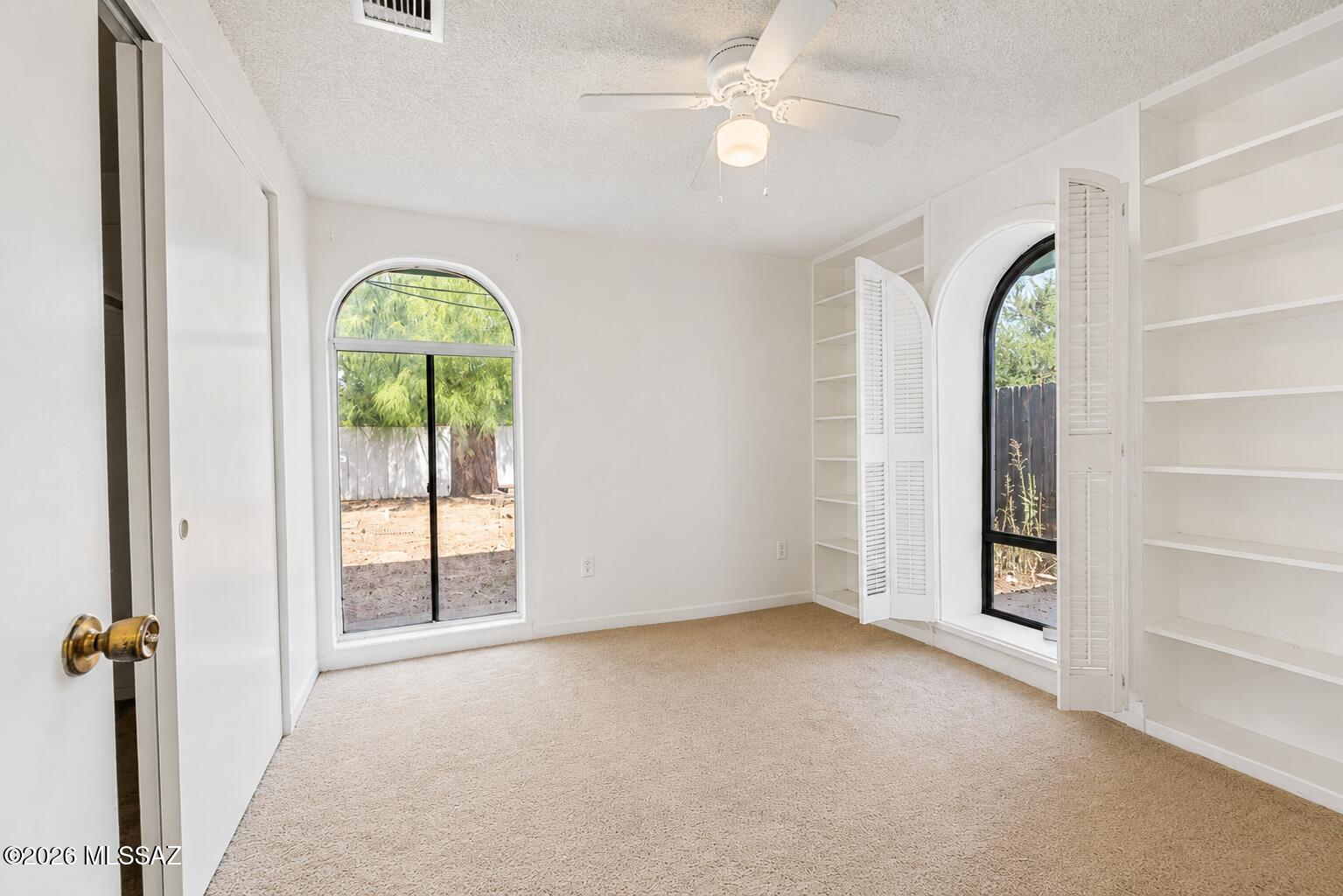 Thunderbird Heights - Residential