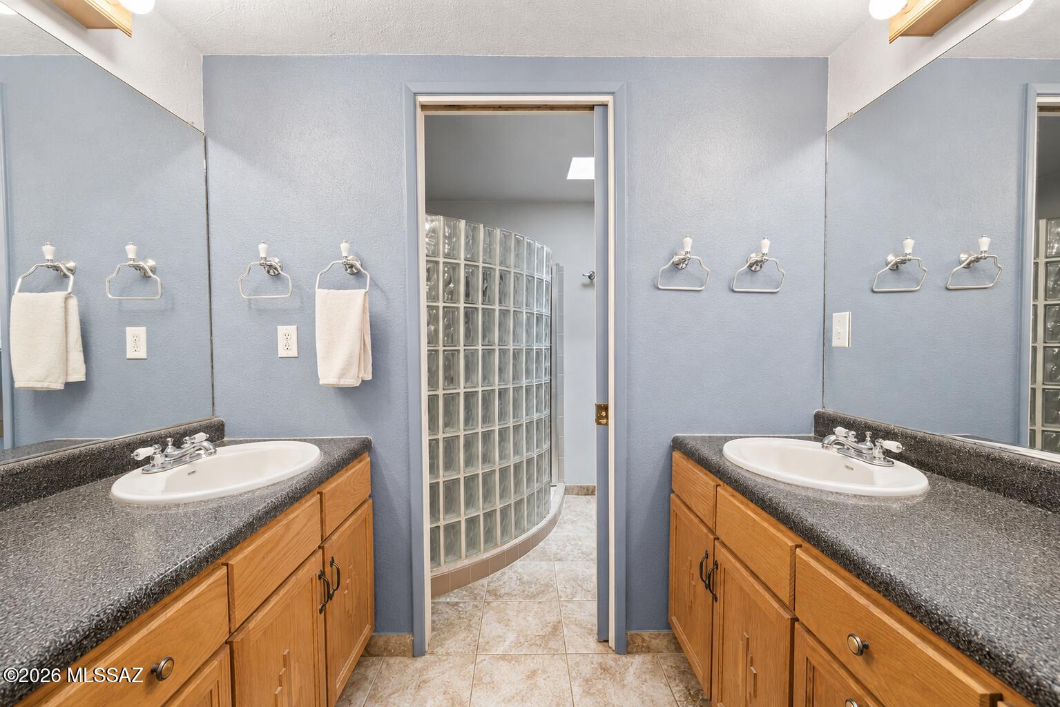 Thunderbird Heights - Residential