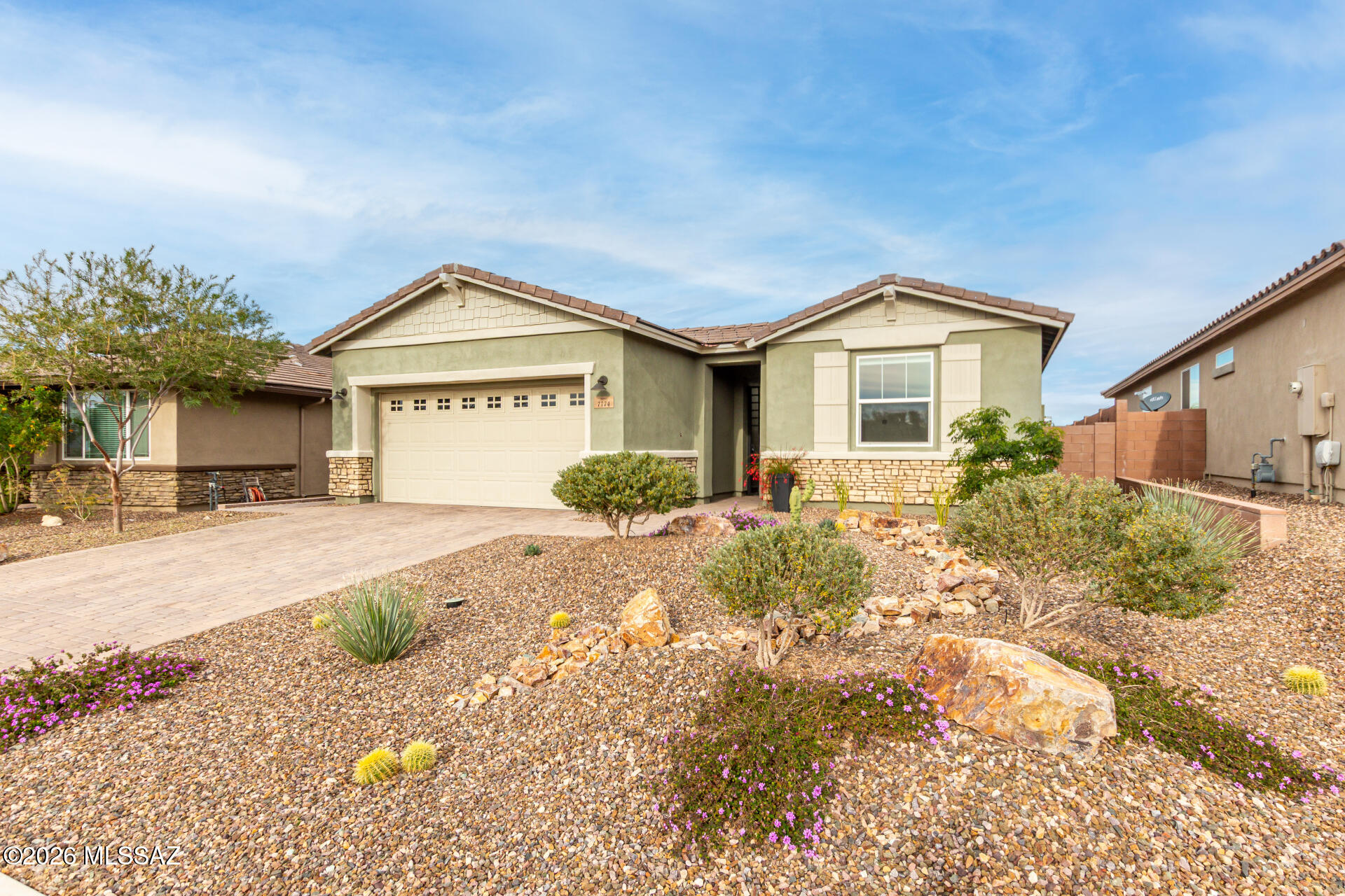 Blue Agave At Dove Mountain - Residential