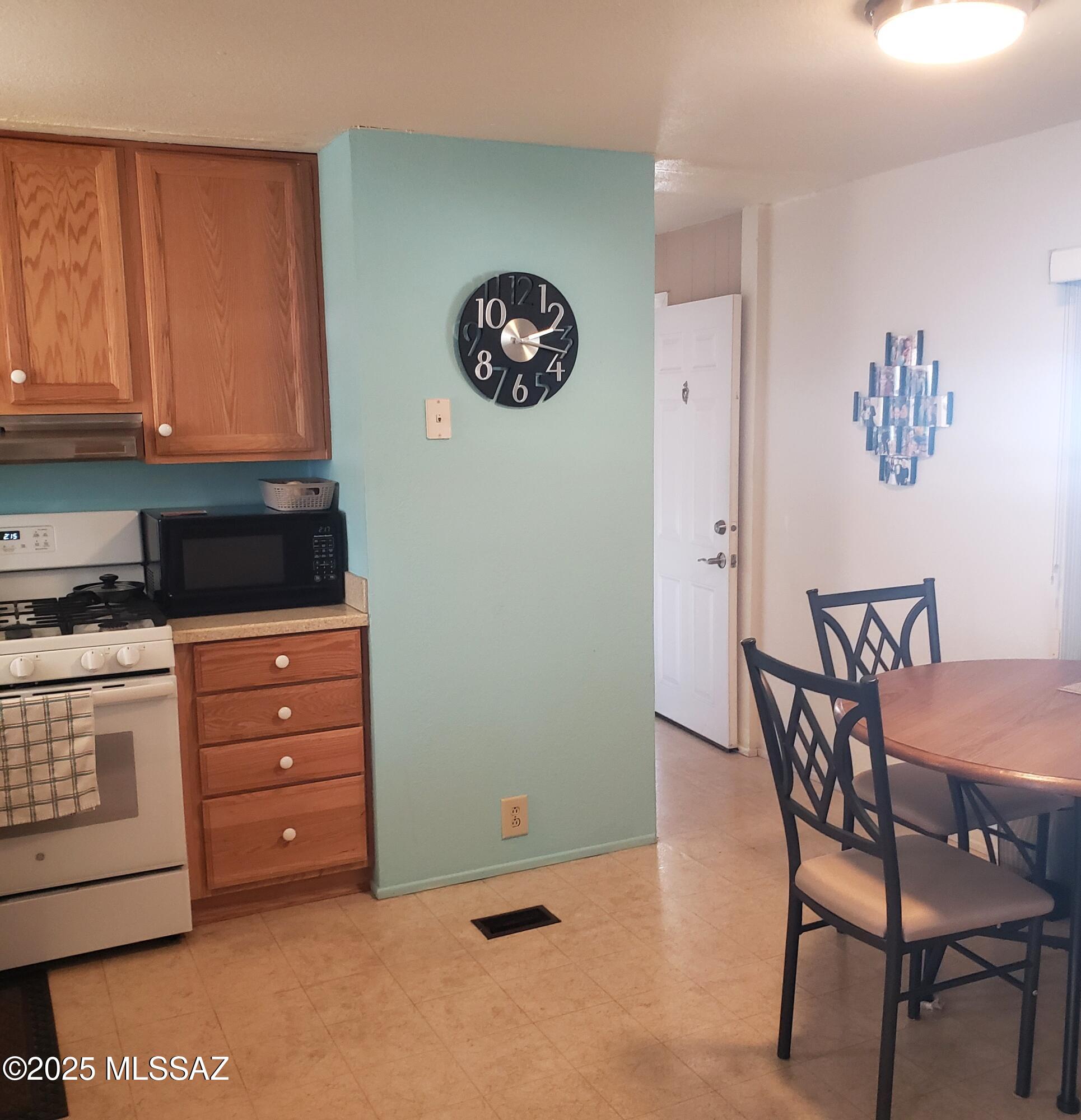 Tucson Estates (403-758) - Residential