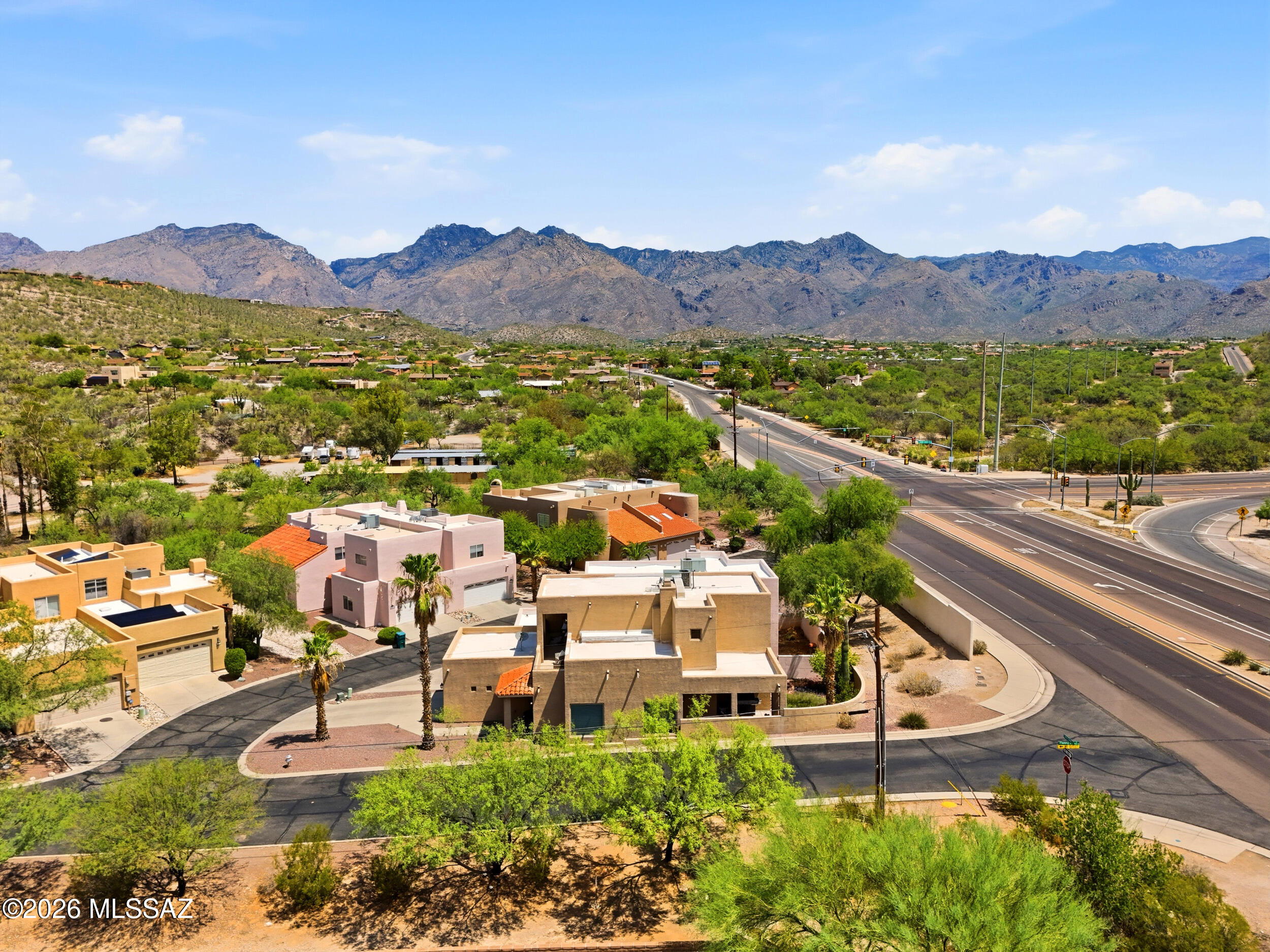 Sabino Shadows (1-27) - Residential