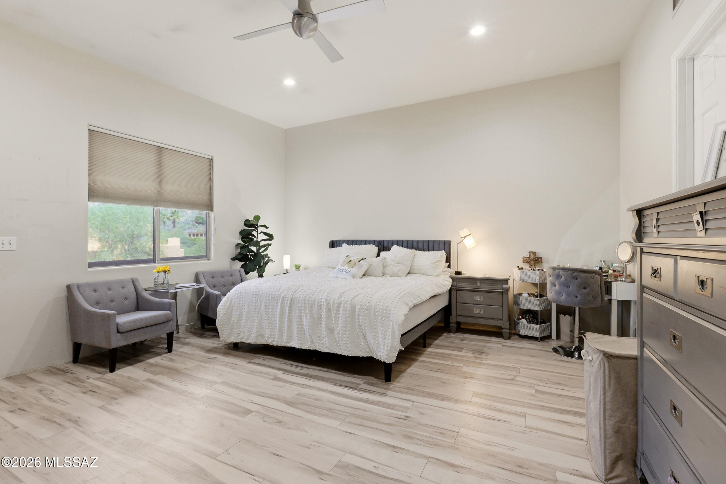 Sabino Shadows (1-27) - Residential