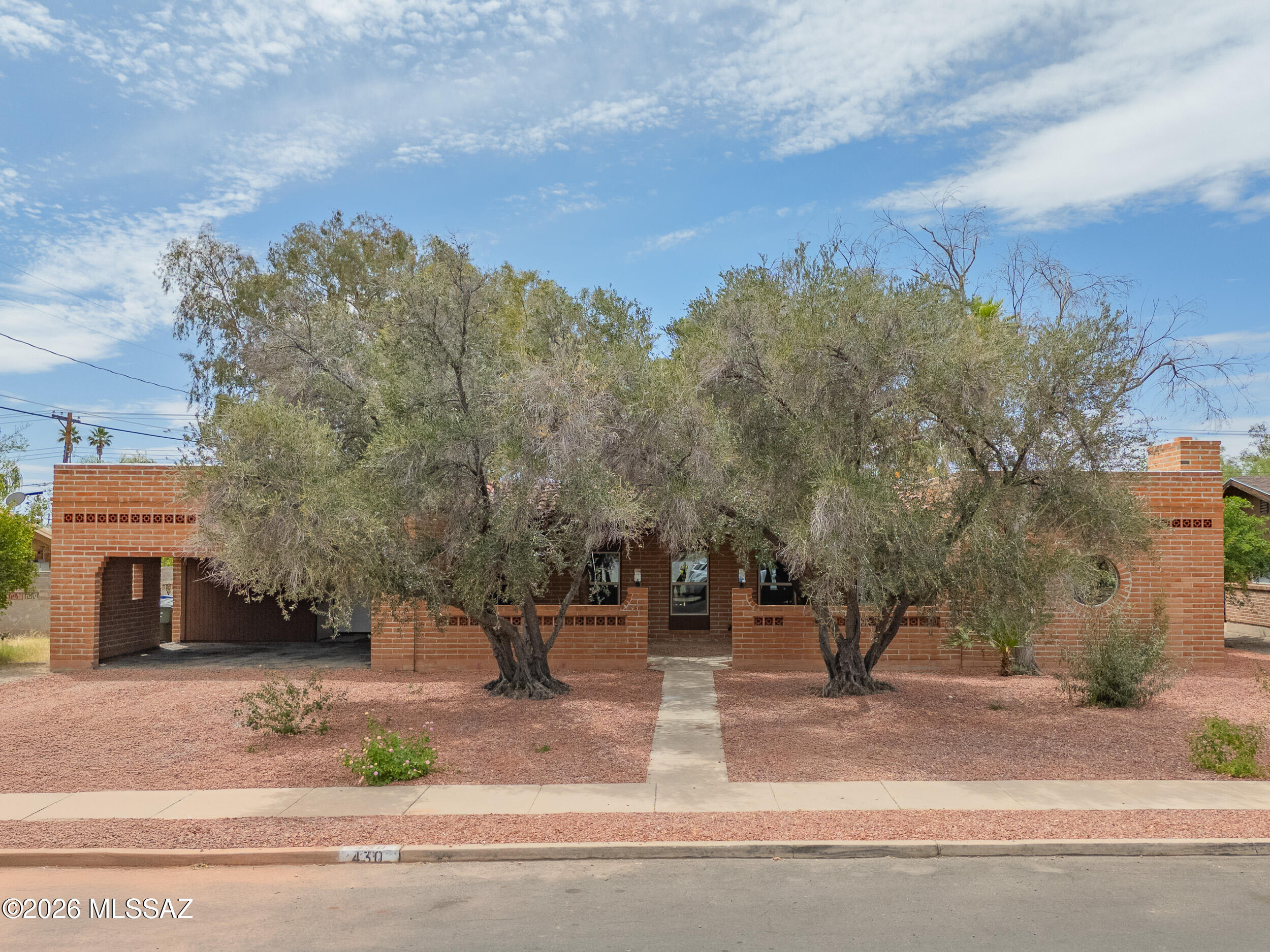Wilshire Terrace - Residential