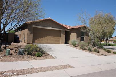 La Estancia De Tucson (1-330) - Residential Lease