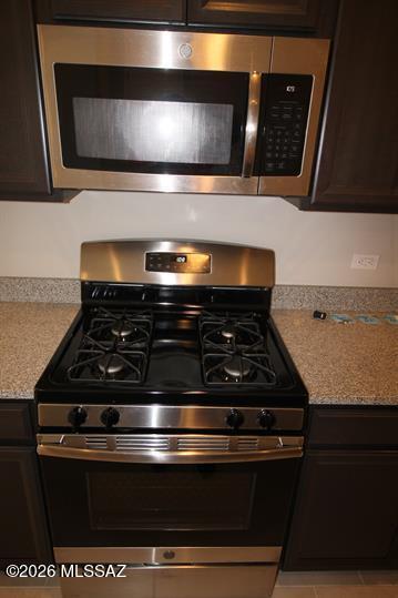 La Estancia De Tucson (1-330) - Residential Lease