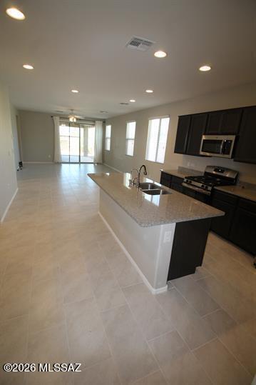 La Estancia De Tucson (1-330) - Residential Lease