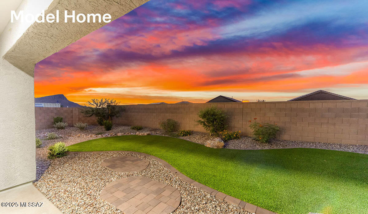 Saguaro Bloom Blocks 5 & 6 - Residential