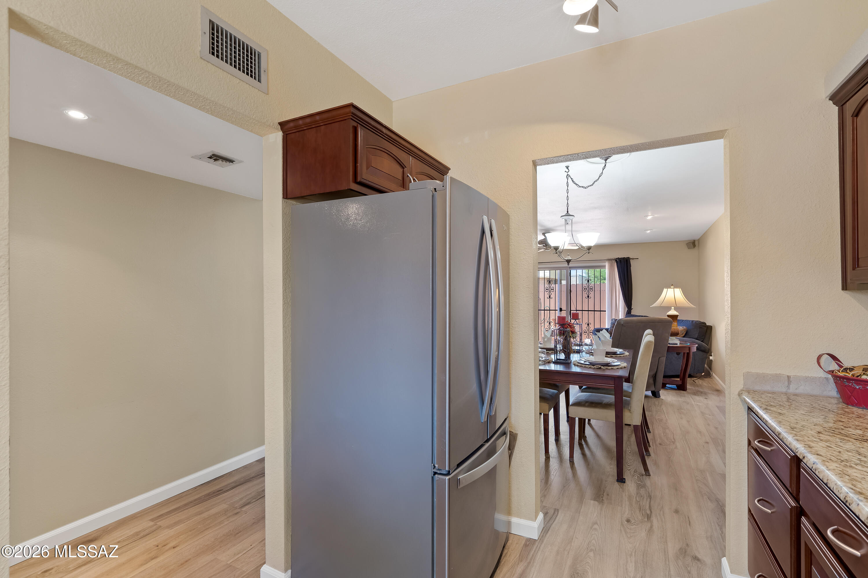Pantano Park Townhouses - Residential